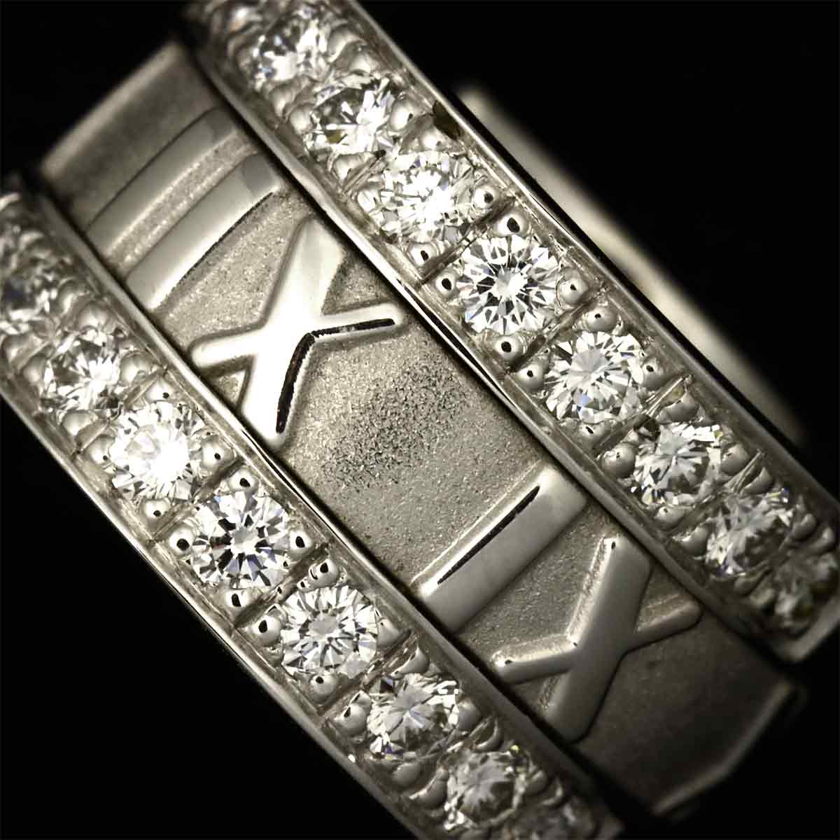 Atlas Diamond Earrings Pierced 18K White Gold 750