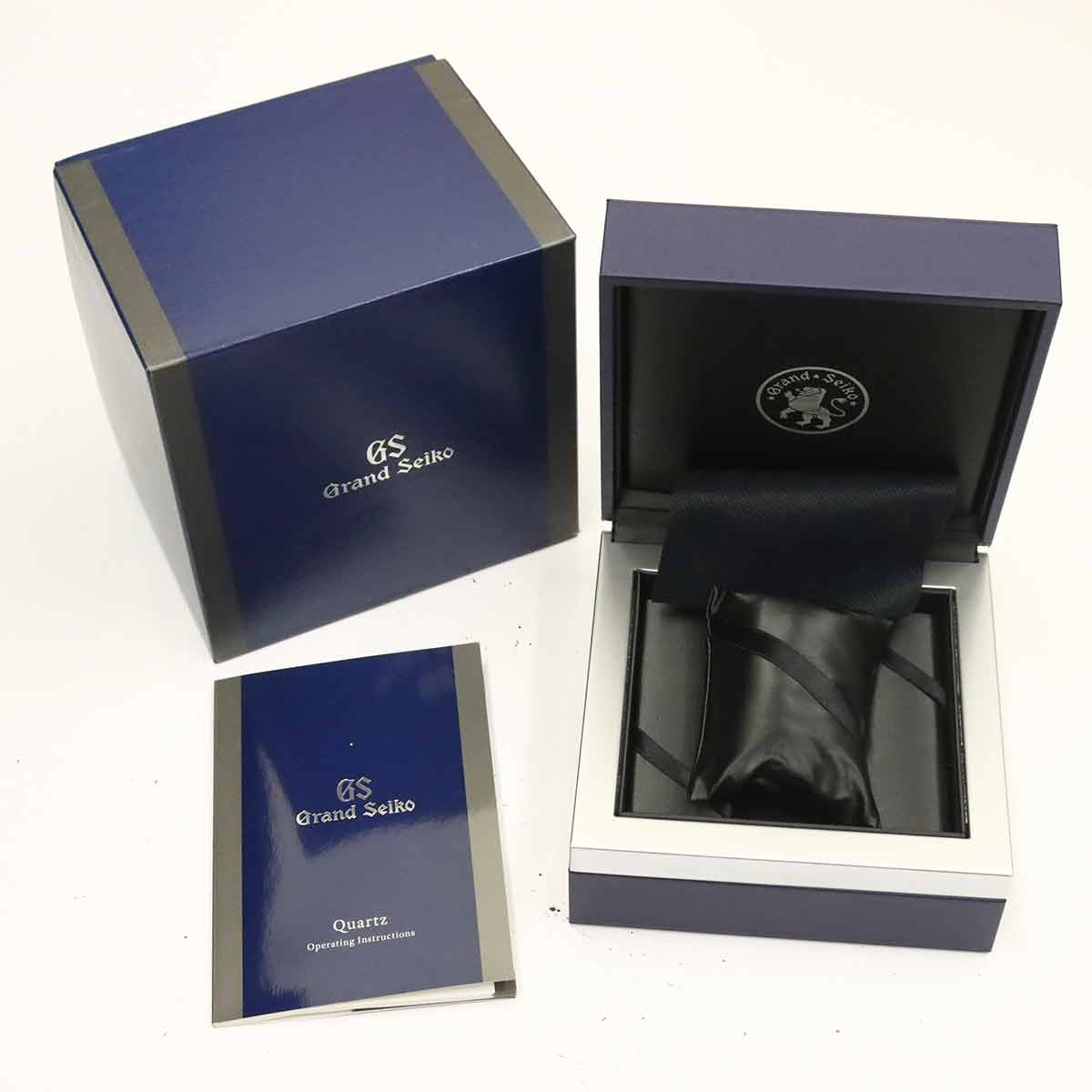 SBGV221 Date Quartz Silver Dial Mens Watch