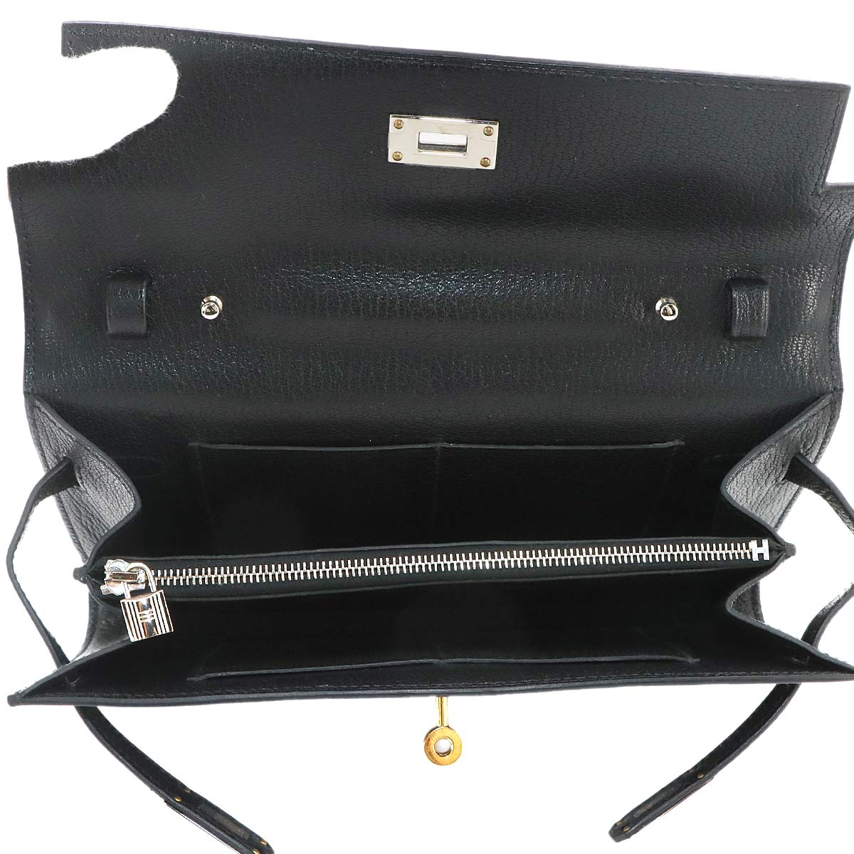 Kelly To Go Shoulder Wallet Chevre Chamkila Black Purse