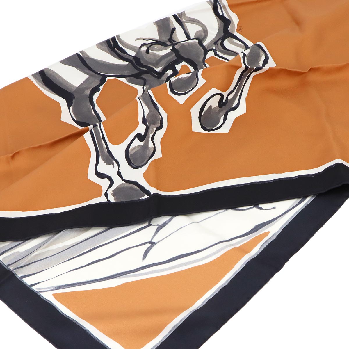 Carre 90 Scarf Libre Comme Pegase Silk Caramel Black Anthracite
