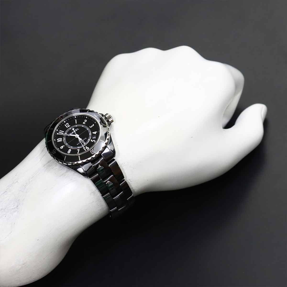J12 H5697 Automatic Date Black Dial Mens Watch