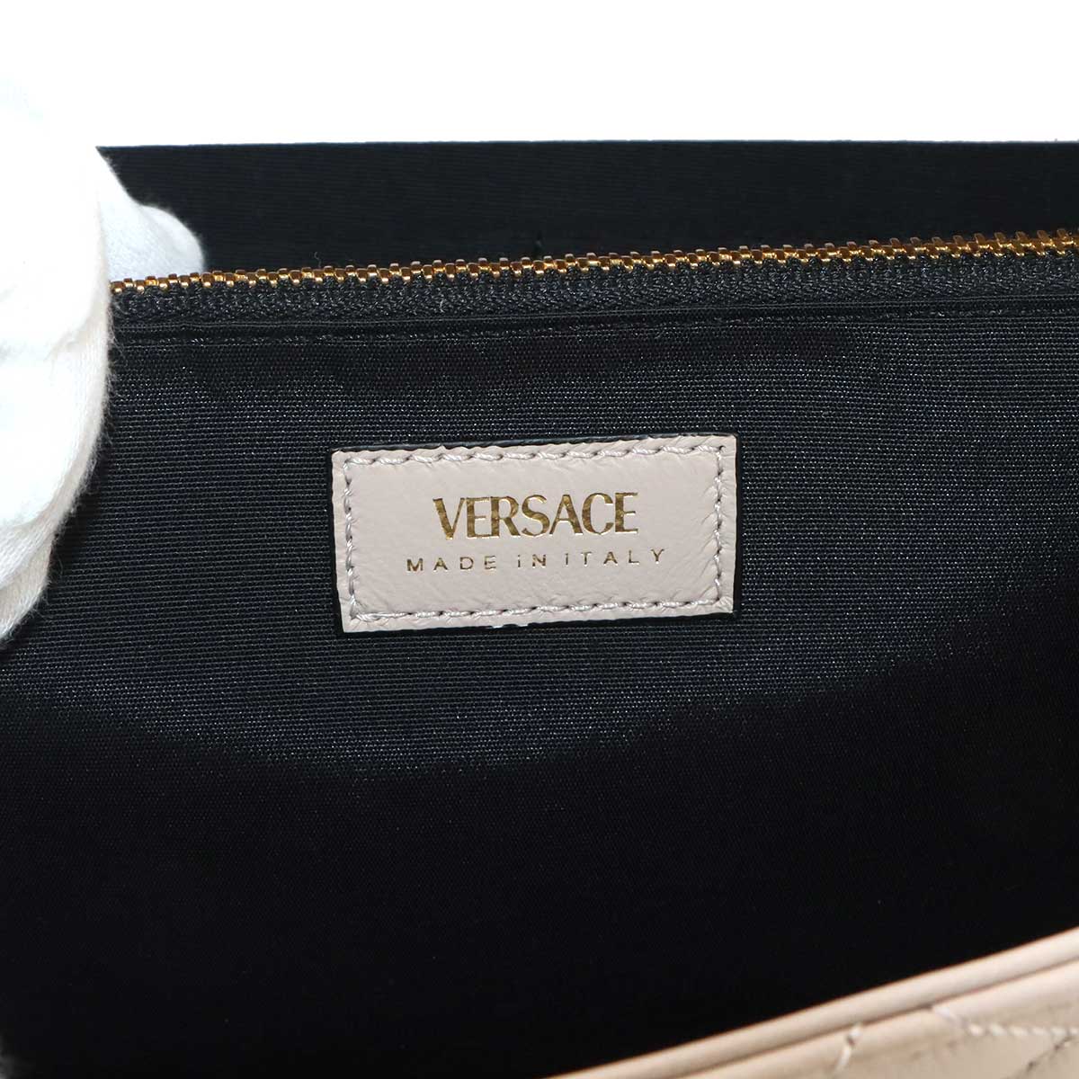 Medusa Quilted Shoulder Bag Leather beige