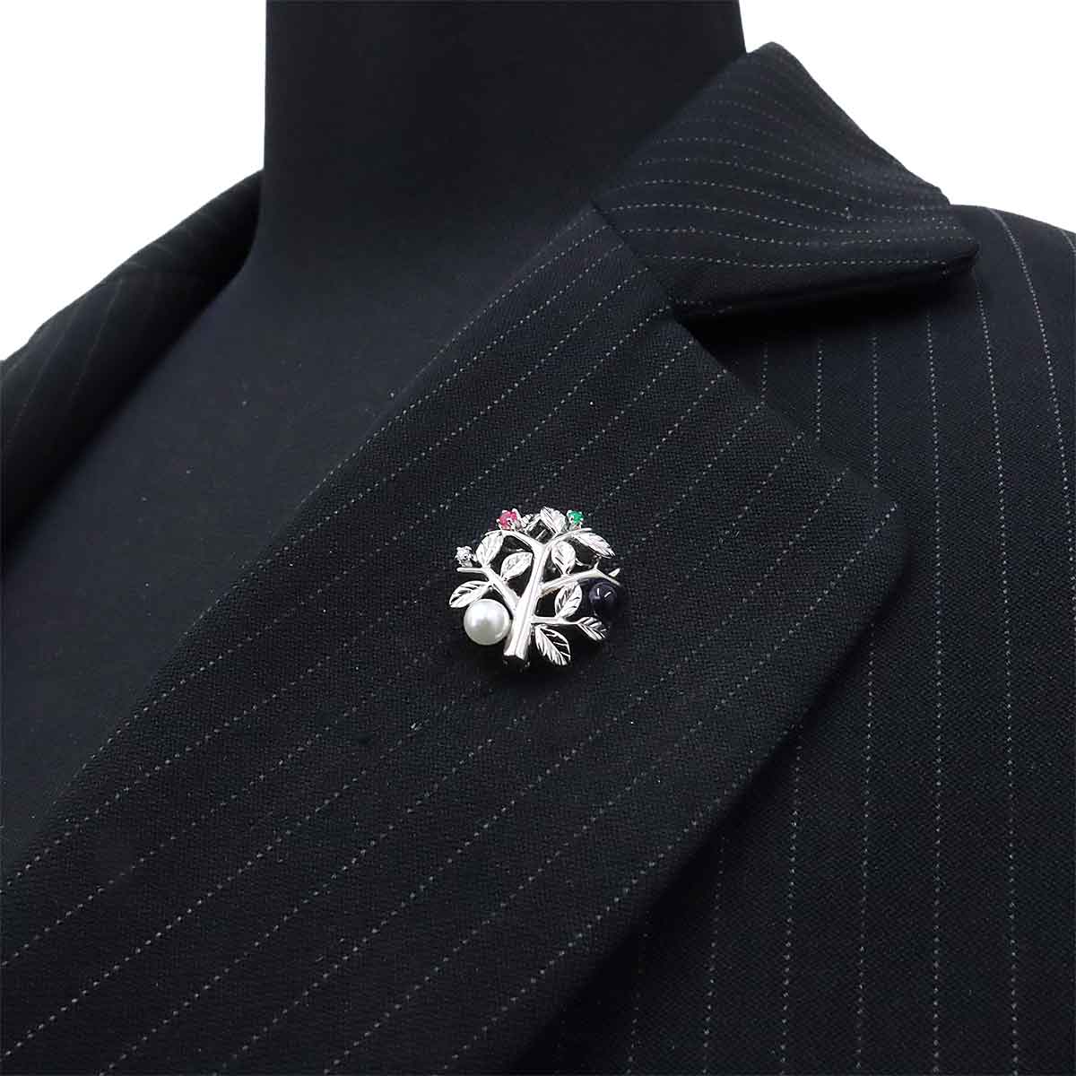 Akoya Pearl 4.8mm Multi Stone Brooch 18K White Gold 750