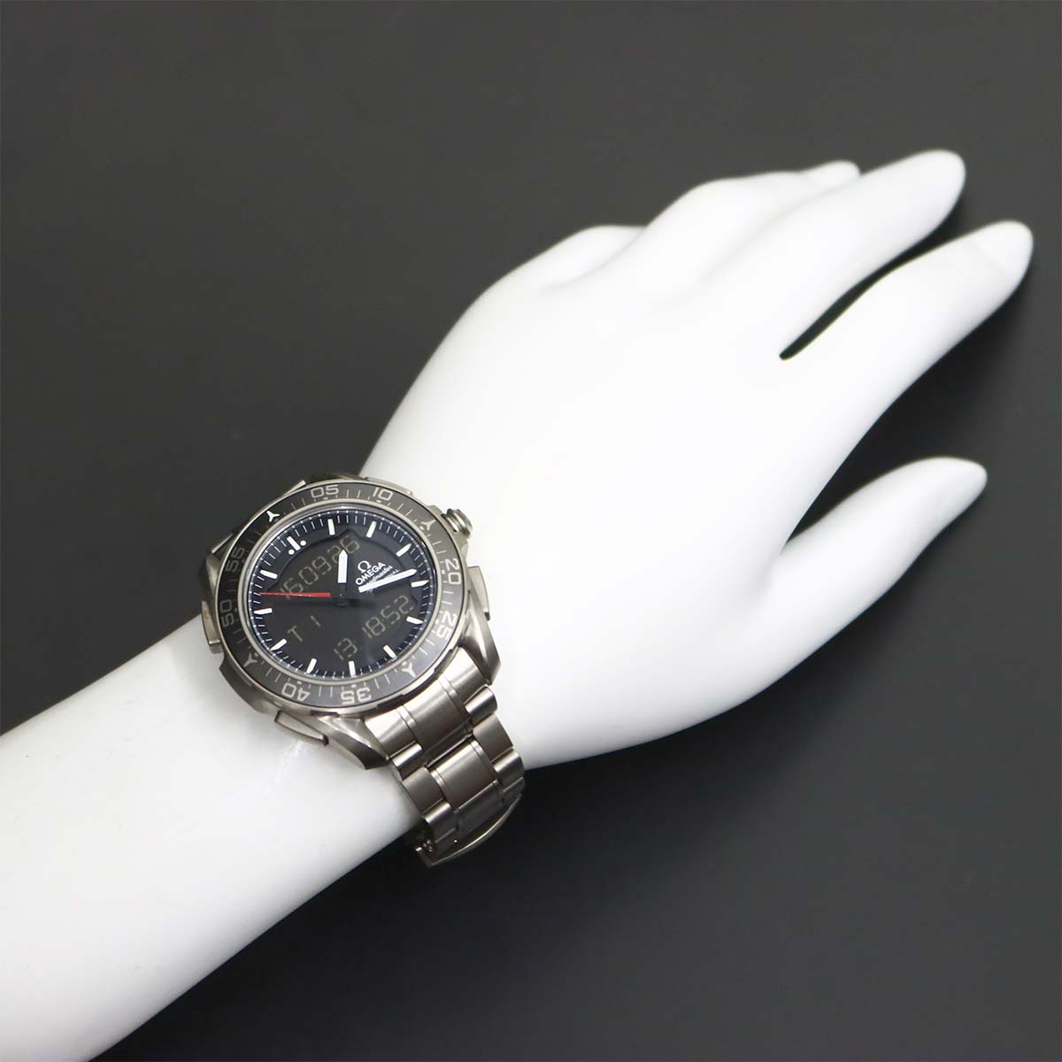 Speedmaster skywalker X-33 318 90 45 79 01 001 Quartz Watch