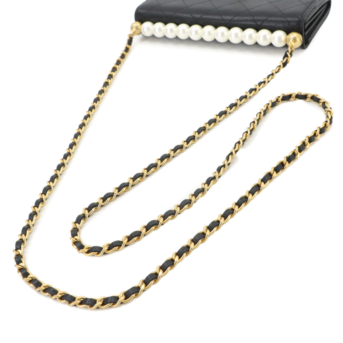 Matelasse Chain Wallet Pearl motif Leather Black AP1001 Purse