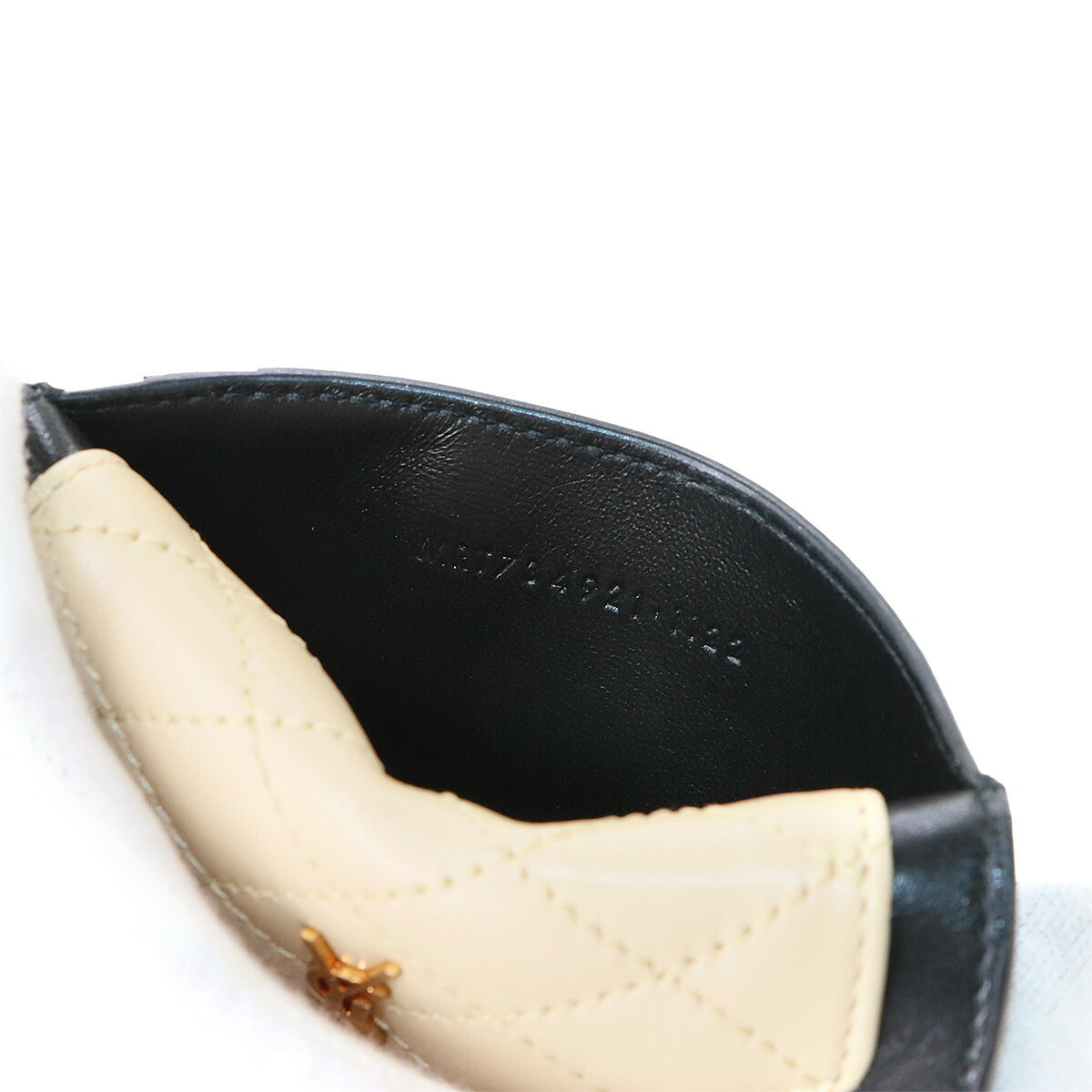 Gaby Flap Card Case Leather Beige Black 734921