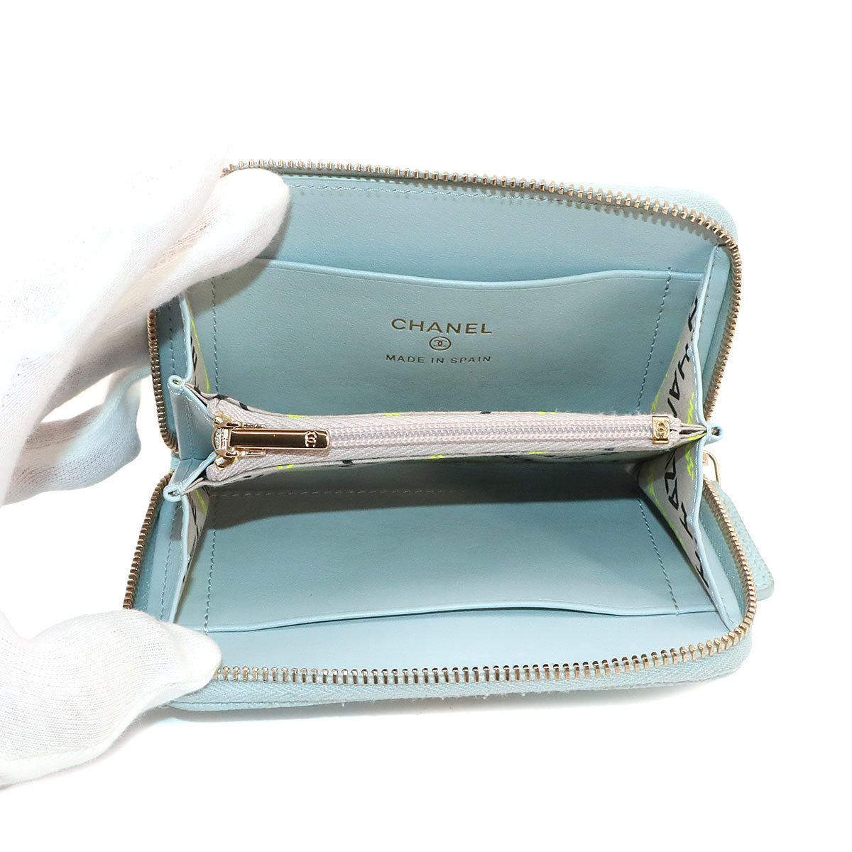 Matelasse Coin Case Purse Leather Light blue Coco Mark