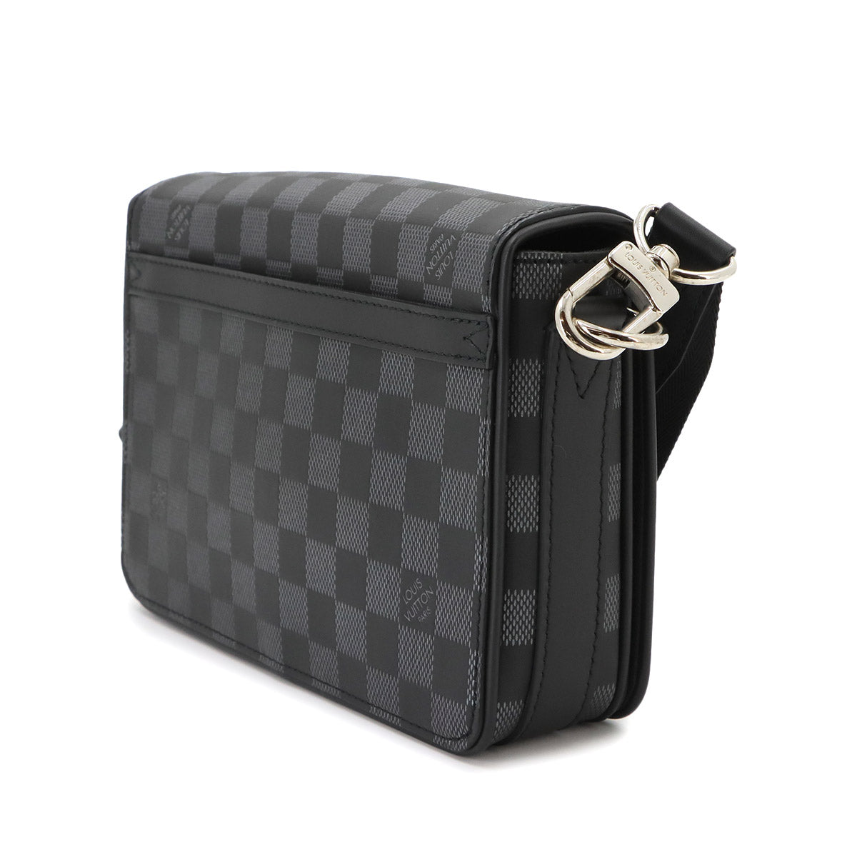 Damier Infini Studio Messenger Leather Bag N50007