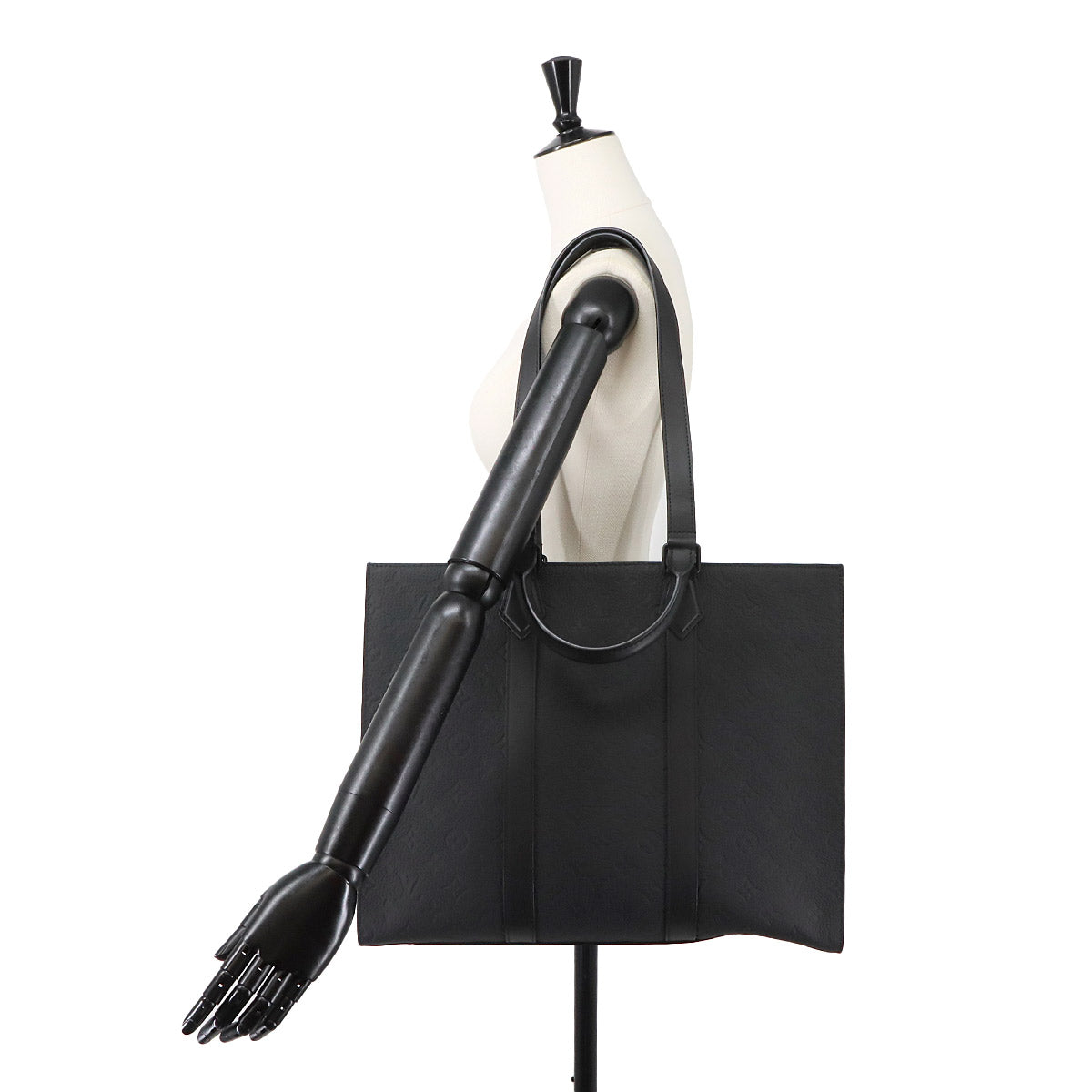 Monogram Taurillon Sac Plat 24H Tote Shoulder Bag M24786