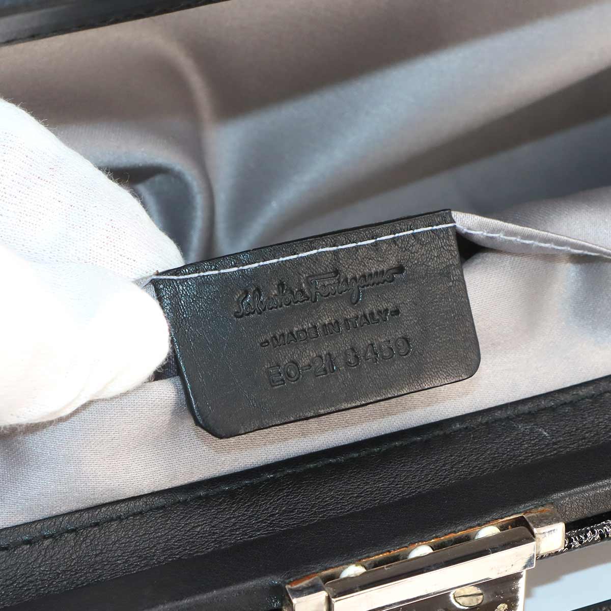 Gancini Chain Clutch Bag Leather Black 21 8459