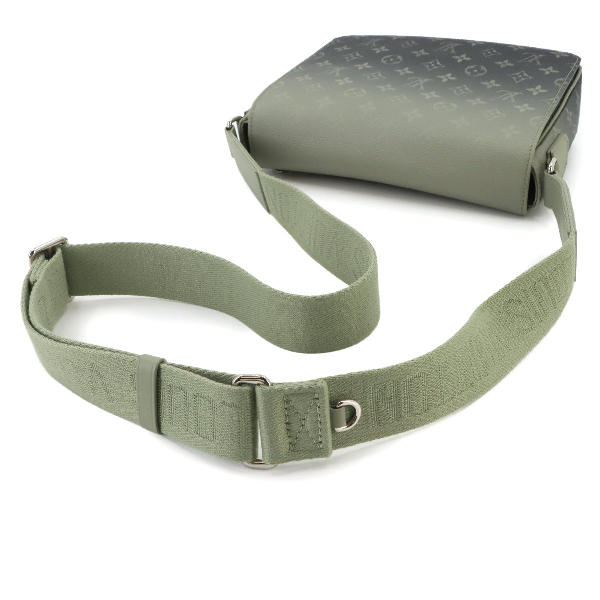 Monogram Gradient District PM NV3 Shoulder Bag M115963