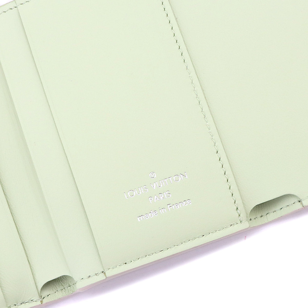 Mahina Iris XS Compact Wallet Leather Quartz M83023