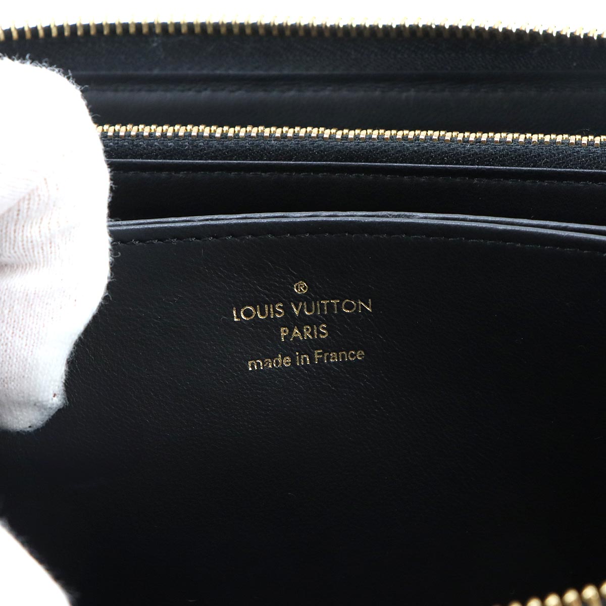 Monogram Coussin Zippy Wallet Leather Noir M81510 Purse