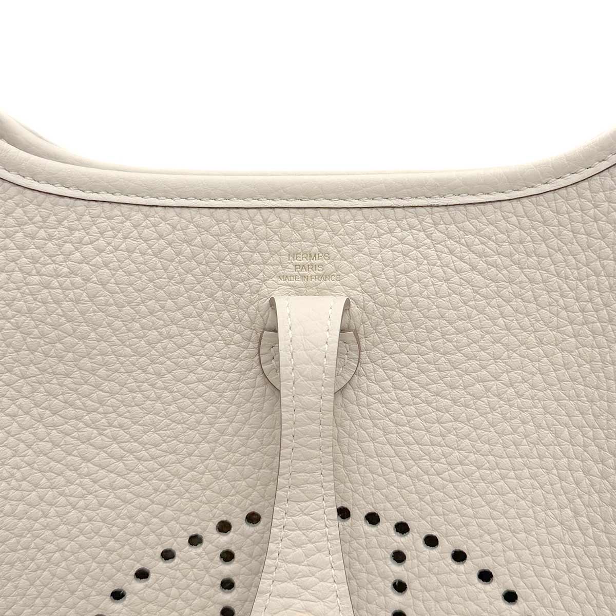 Evelyne Amazone TPM Shoulder Bag Taurillon Clemence Craie