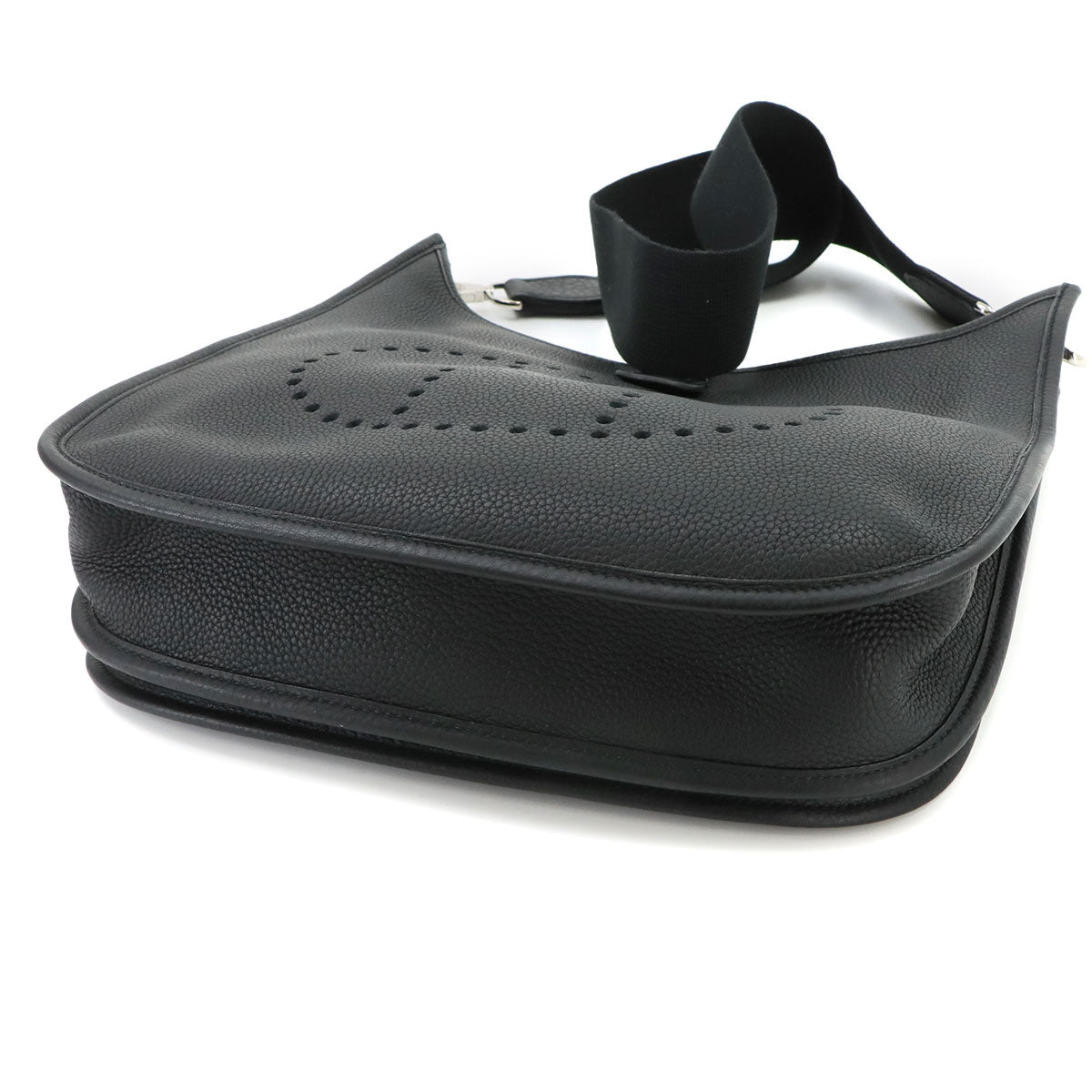 Evelyne2 PM Shoulder Bag Taurillon Clemence Black