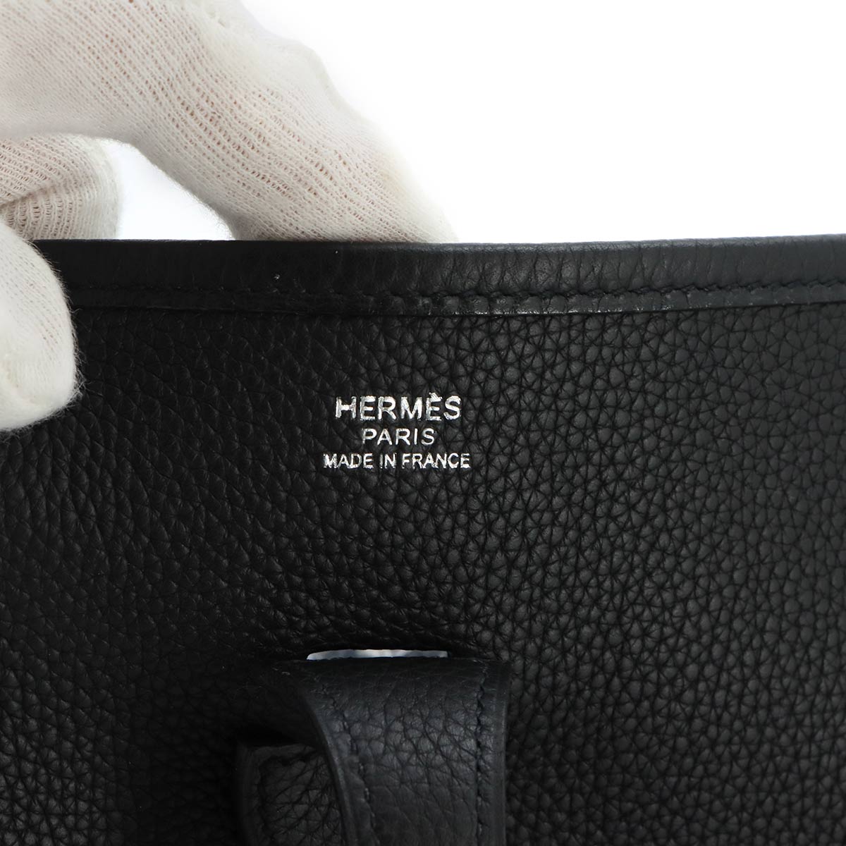 Evelyne2 PM Shoulder Bag Taurillon Clemence Black