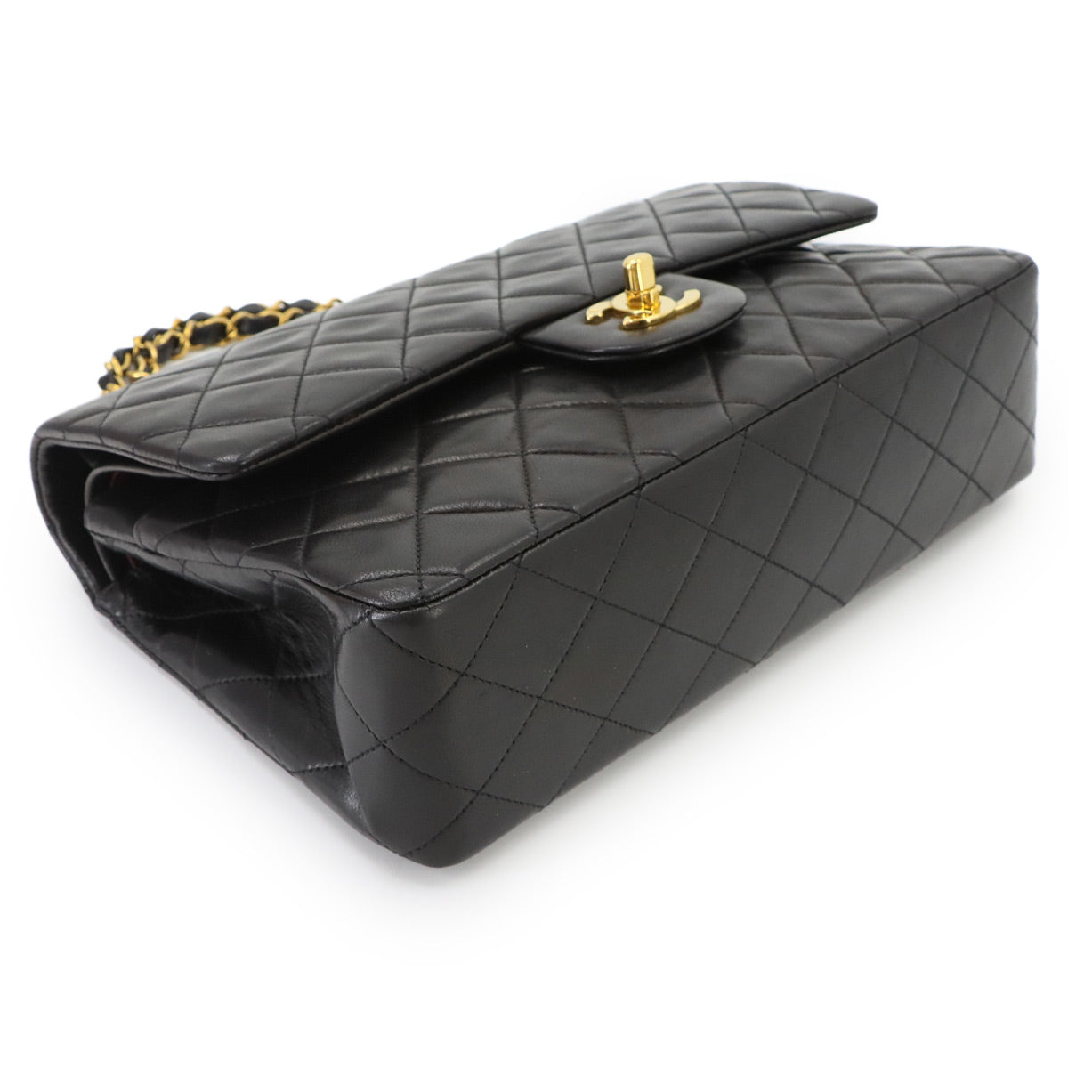Matelasse 25 Chain Shoulder Bag Leather Black A01112