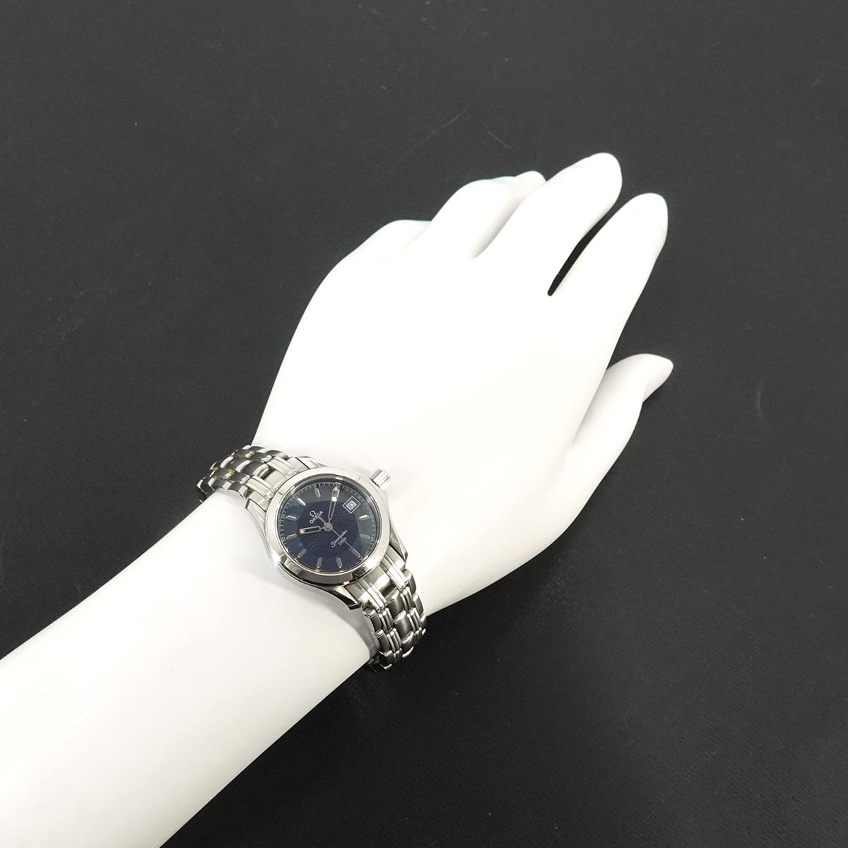 Seamaster 120 2581 81 Date Quartz Blue Dial Ladies Wrist Watch