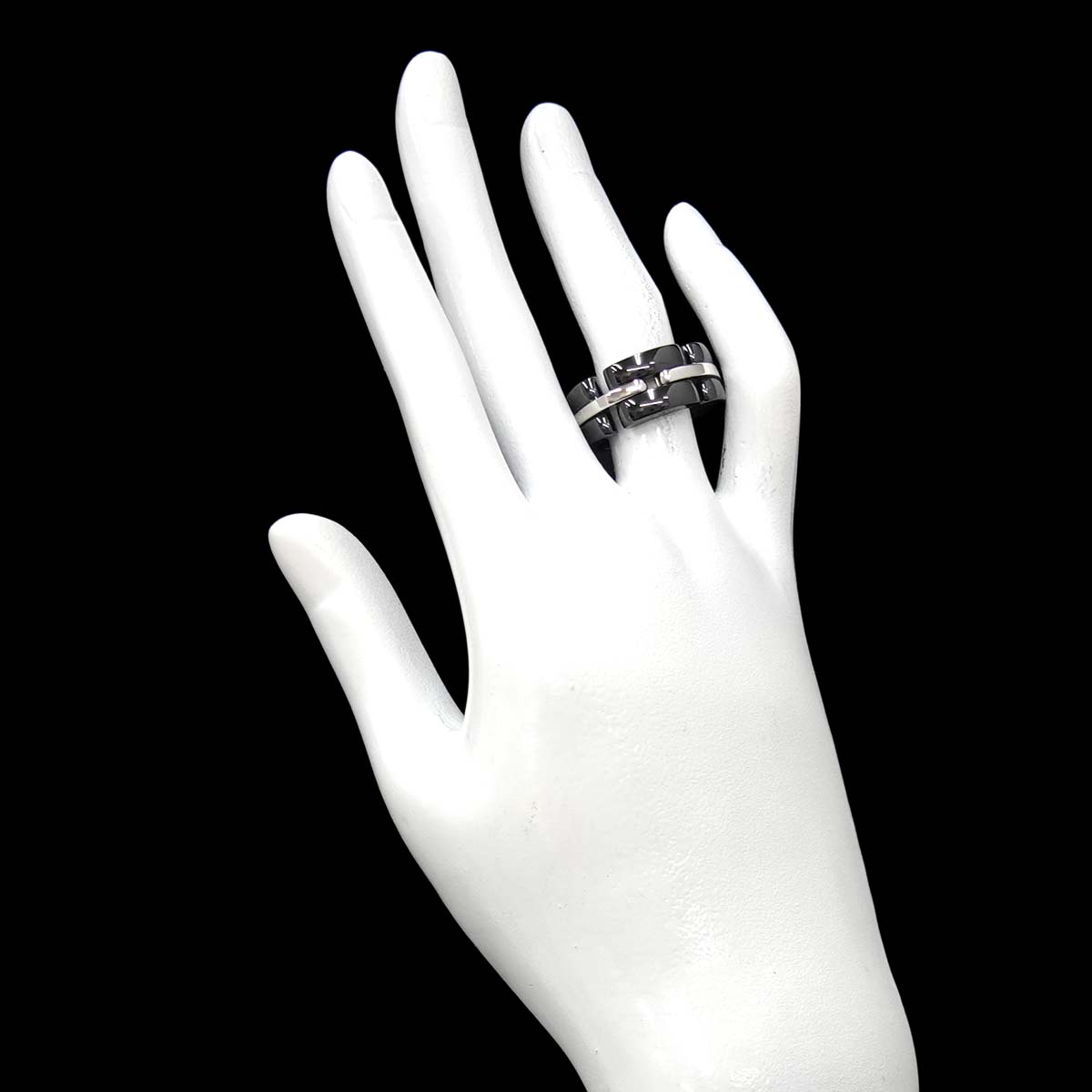 ULTRA Ring Black Ceramic 18K WG 750 Size60 8.75(US)