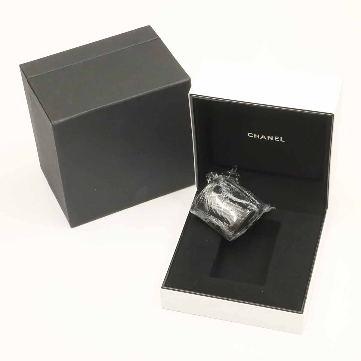 J12 33mm H5704 12P Diamond Ceramic Quartz Ladies Watch