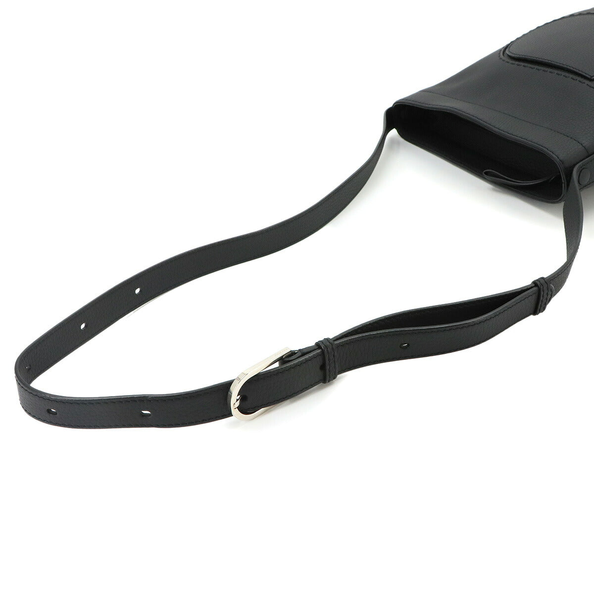 Pin Daily Surpique MM Shoulder Bag Leather Black Purse