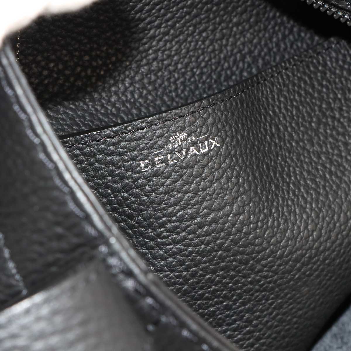 Pin Daily Surpique MM Shoulder Bag Leather Black Purse