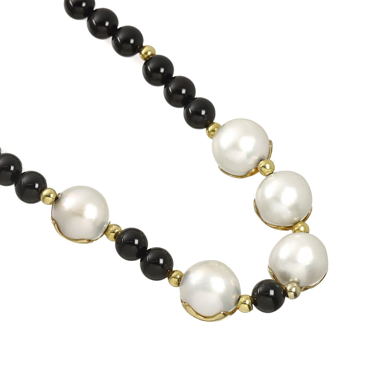 South Sea pearl 12.7-12.3mm Onyx Necklace 18K YG 750