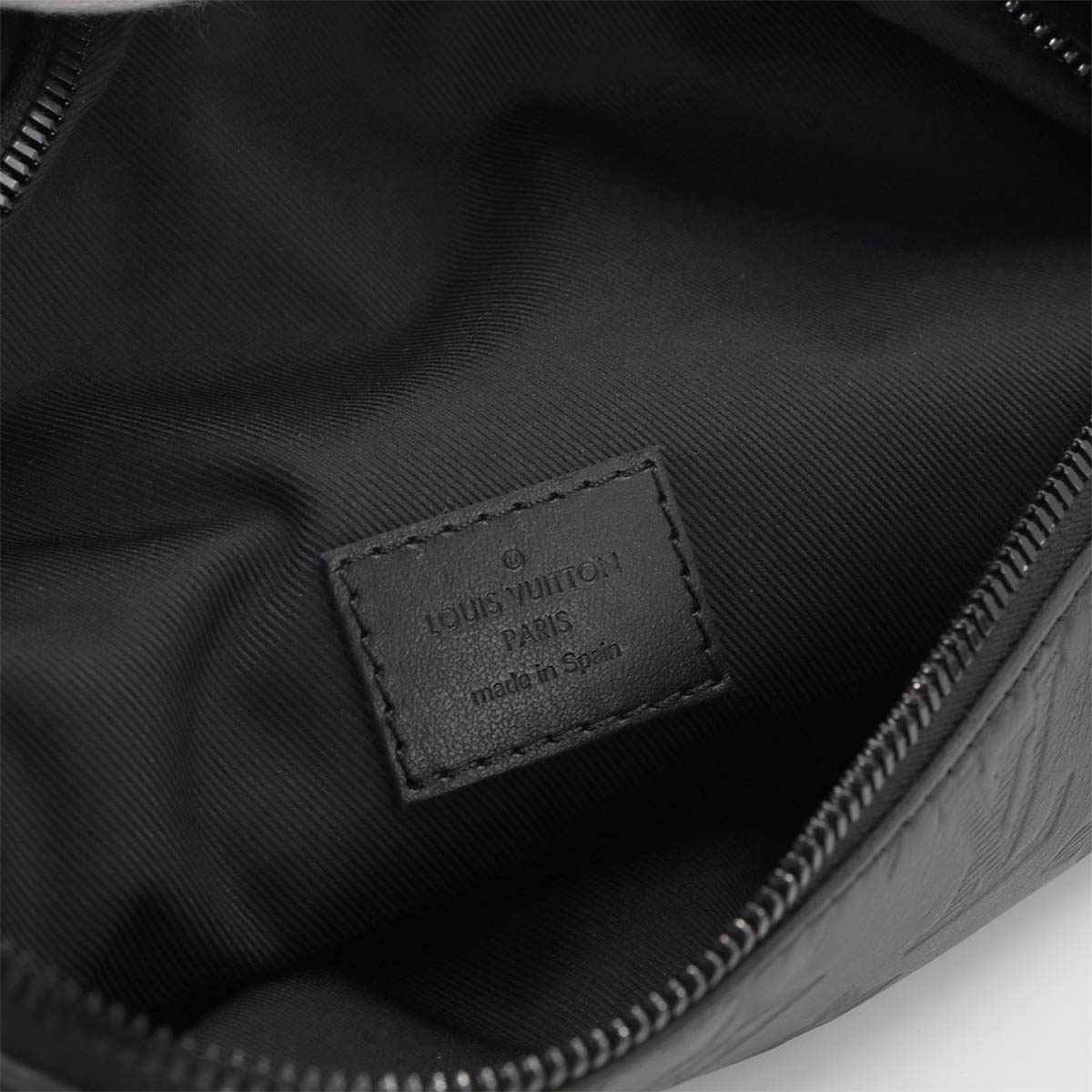 Monogram shadow Discovery Bumbag PM Crossbody Bag M46036