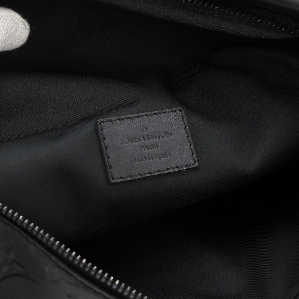 Monogram shadow Discovery Bumbag PM Crossbody Bag M46036