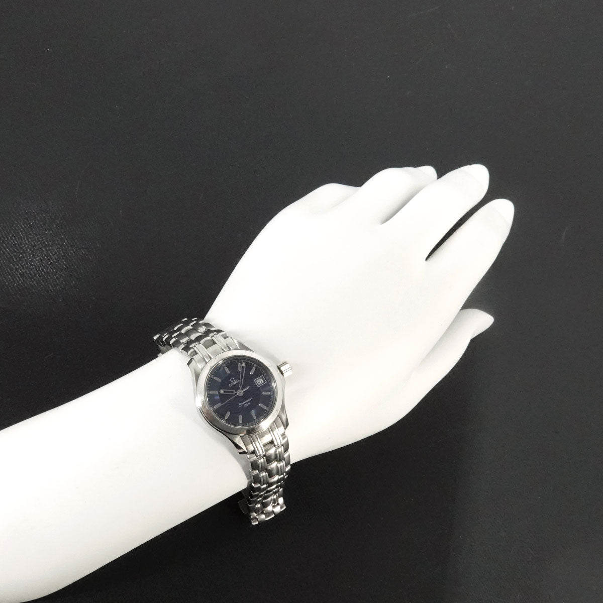Seamaster 120 2581 81 Date Quartz Blue Dial Ladies Wrist Watch