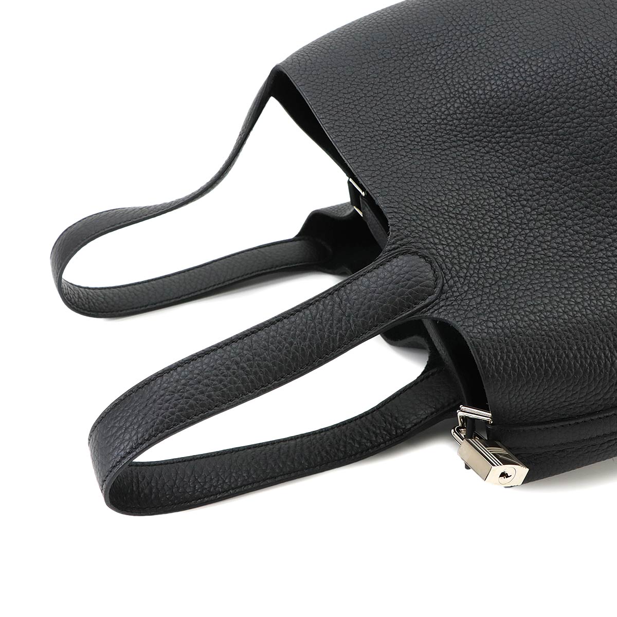 Picotin Lock MM Hand Bag Taurillon Clemence Black Purse