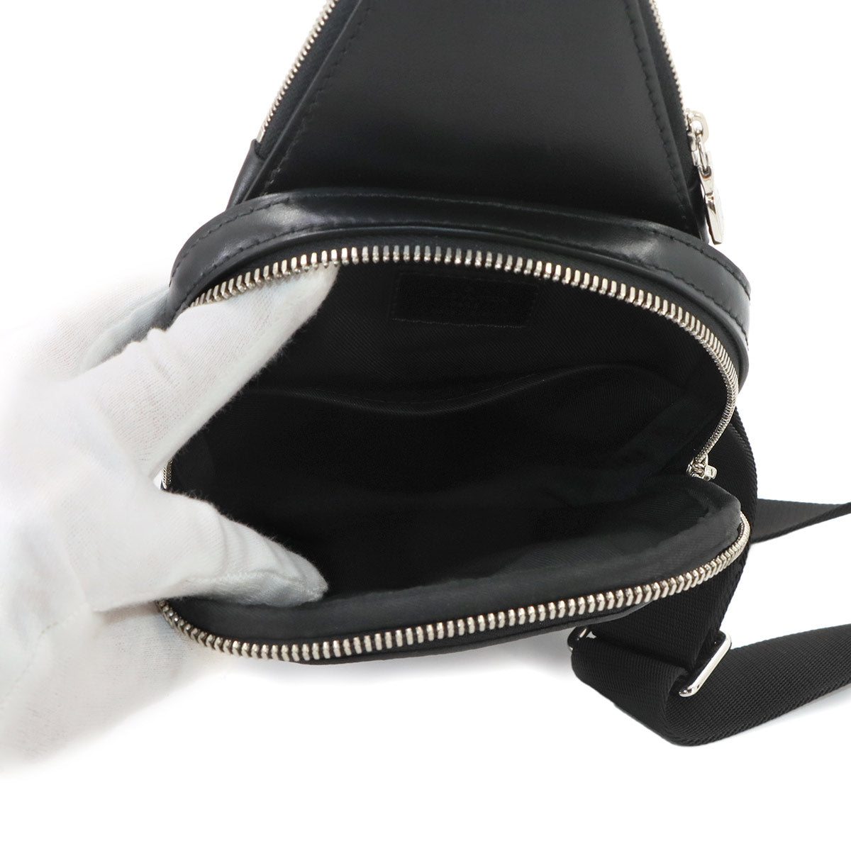 Monogram Eclipse Avenue Sling Bag Crossbody Bag M47137