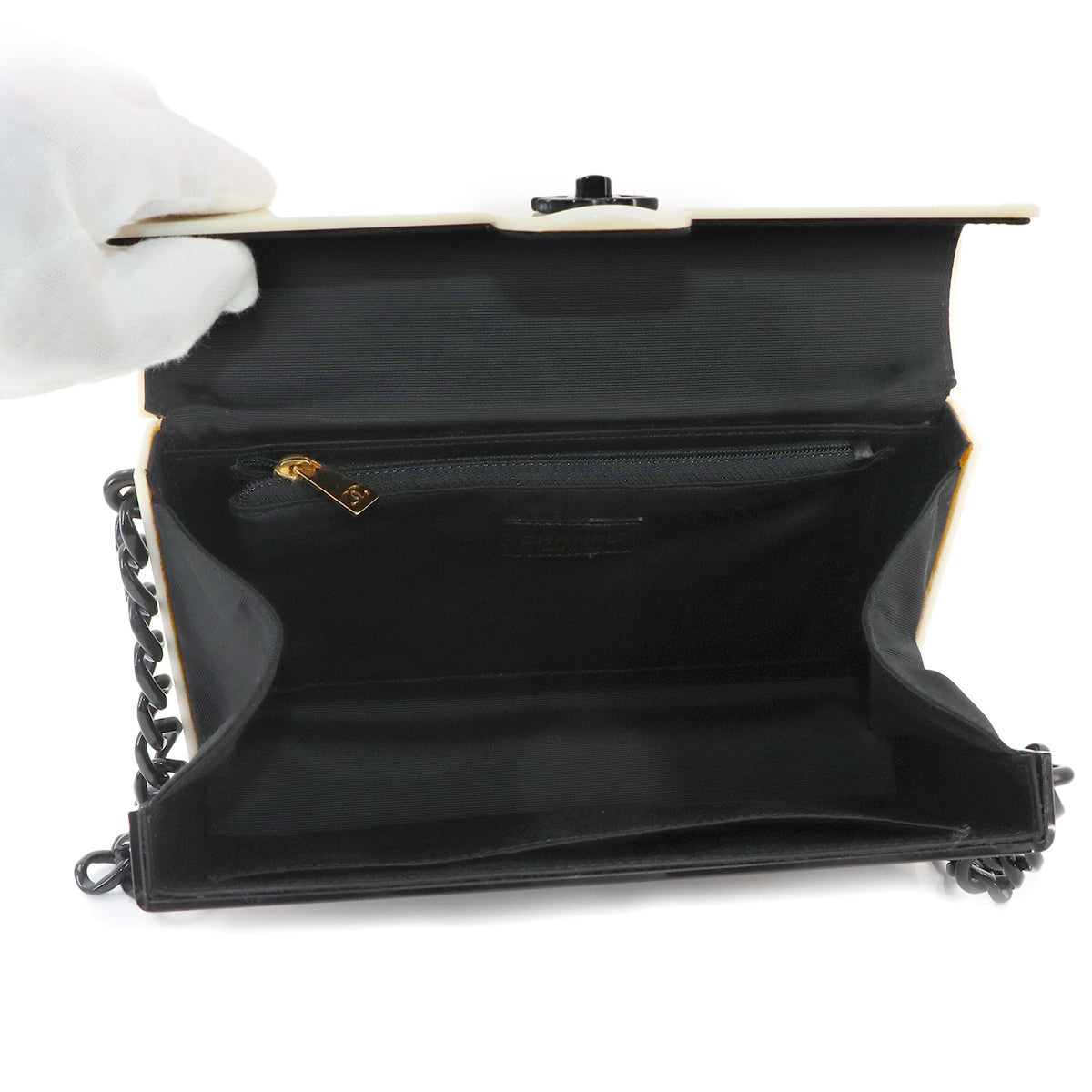 Chain Shoulder Bag Plastic Black White Vintage Purse