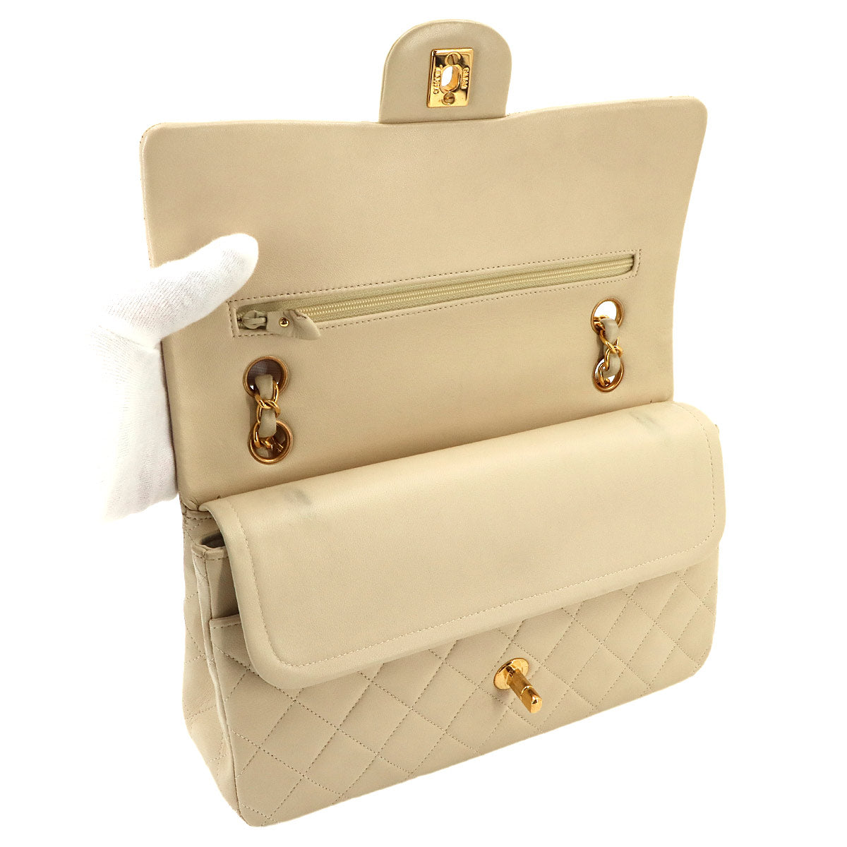 Matelasse 25 Chain Shoulder Bag Leather Beige A01112