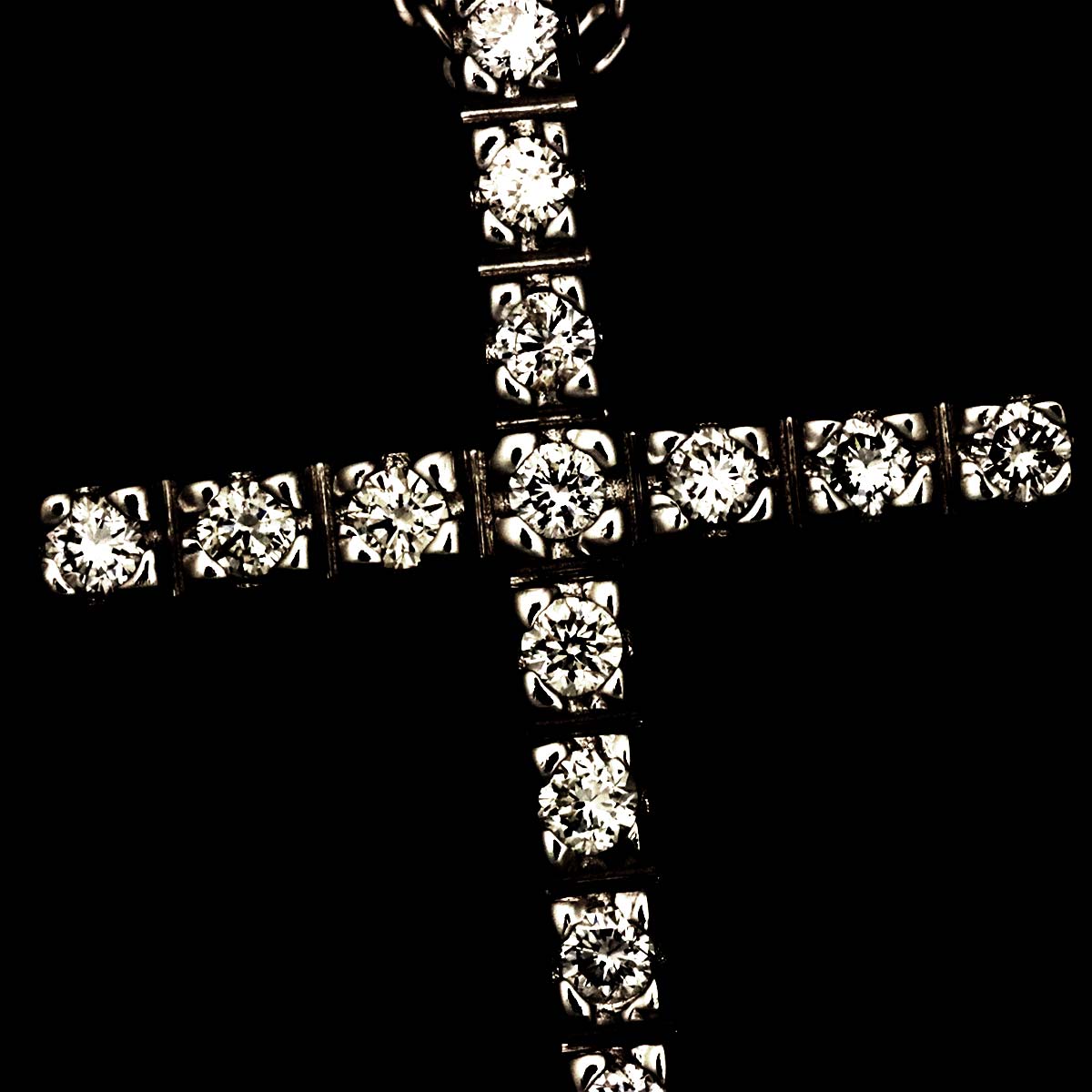 Diamond 0.16ct Cross Necklace 18K WG 750
