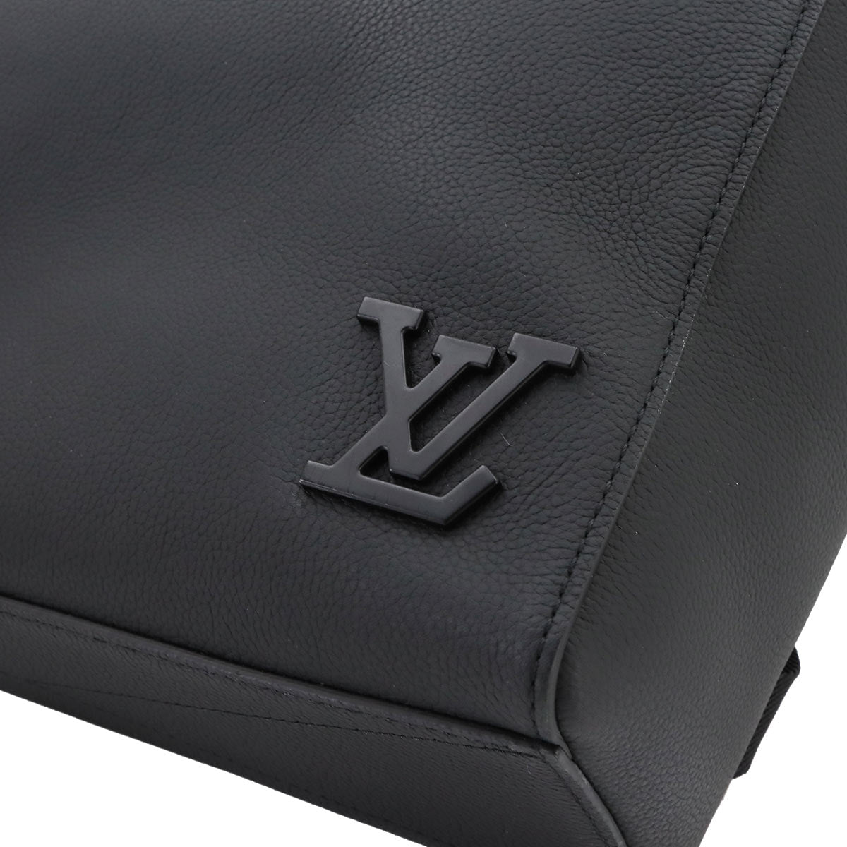 Aerogram Fastline Backpack Leather Black M21367 Purse