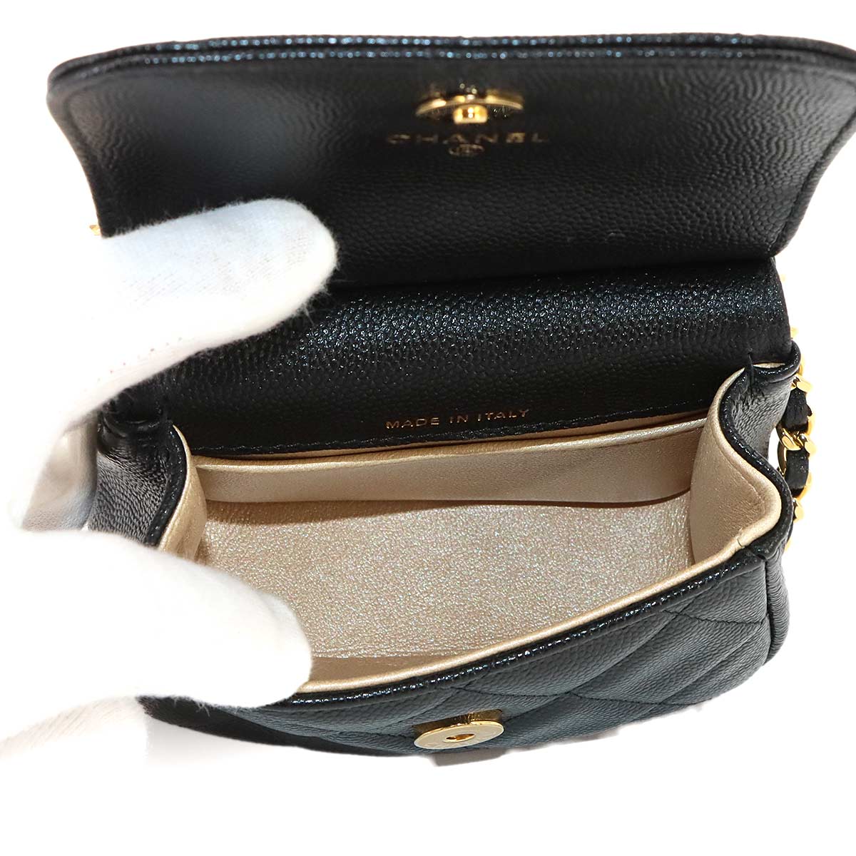 Matelasse Mini Chain Shoulder Bag Leather Black AP3004
