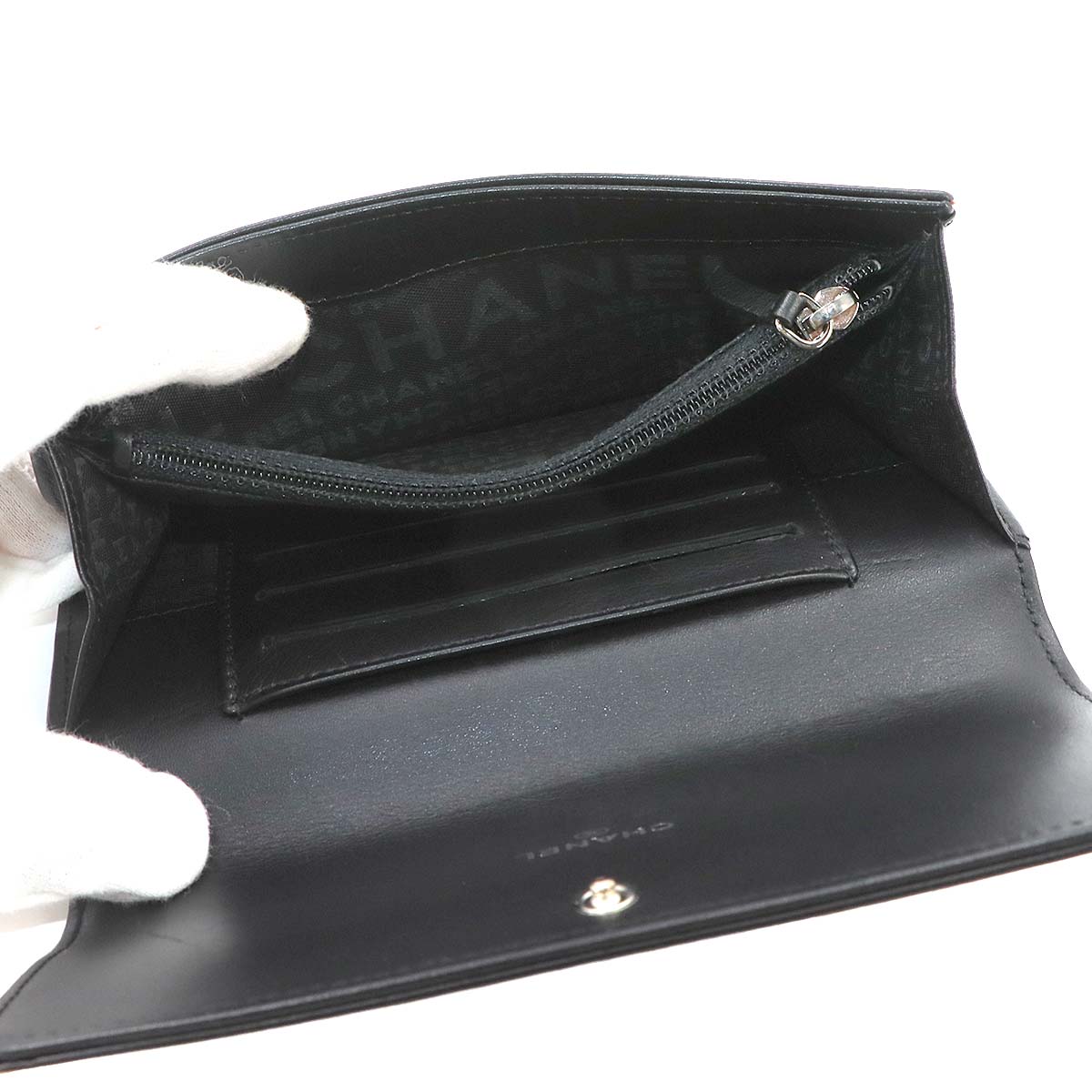 Matelasse Bi fold Wallet Leather Black Logos Purse