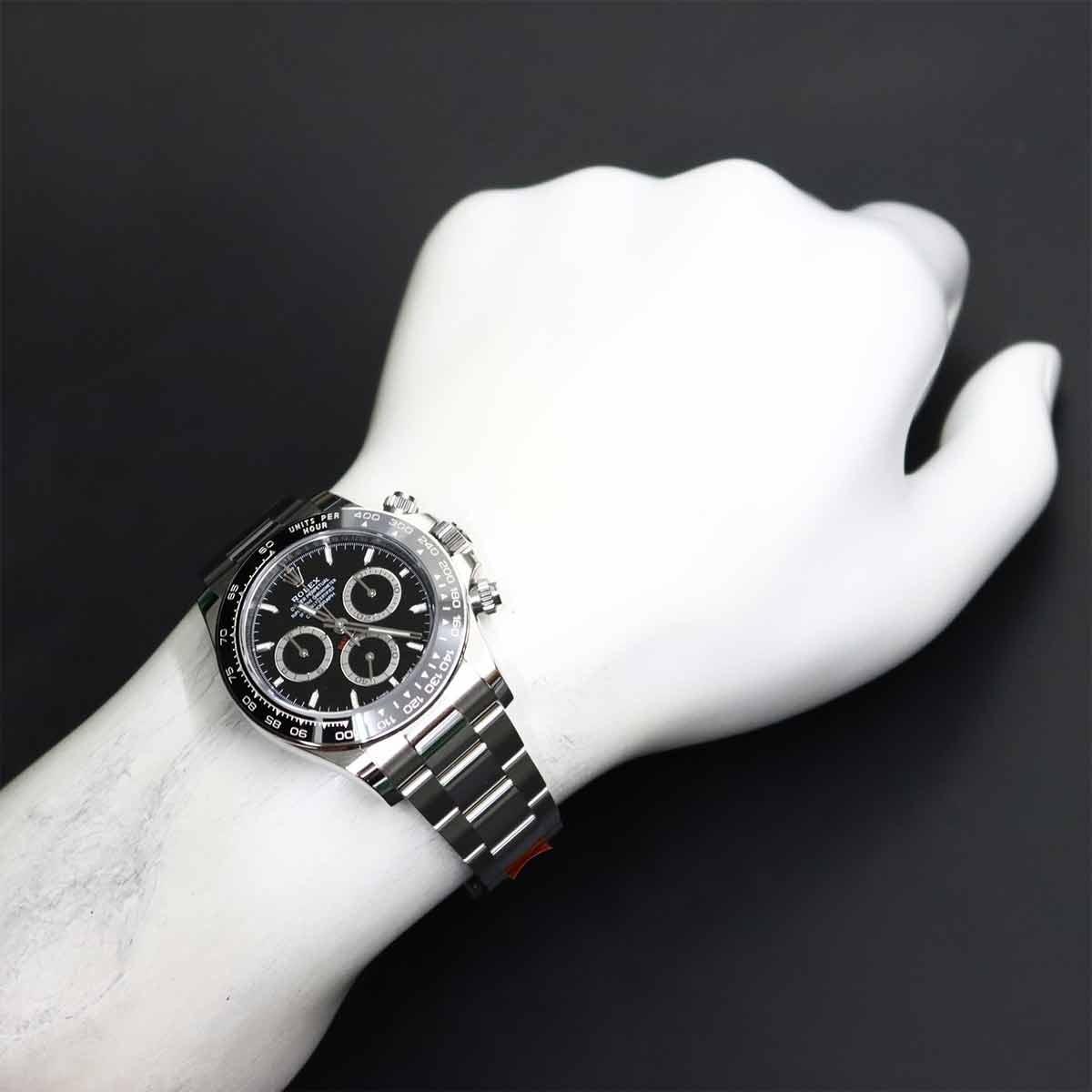 Daytona 126500LN Serial Random Chronograph Black Dial Mens
