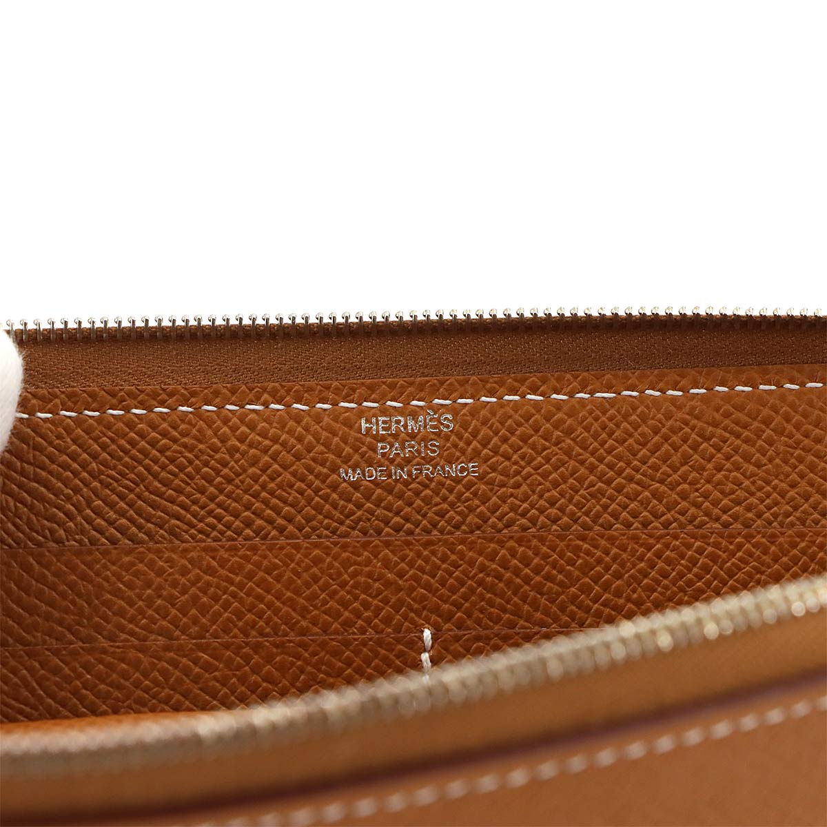 Macaron To Go Shoulder Long Wallet Epsom Gold Purse
