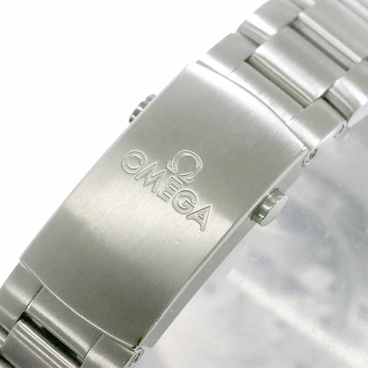 Seamaster Planet Ocean 600M 232 30 42 21 01 001 Black Dial