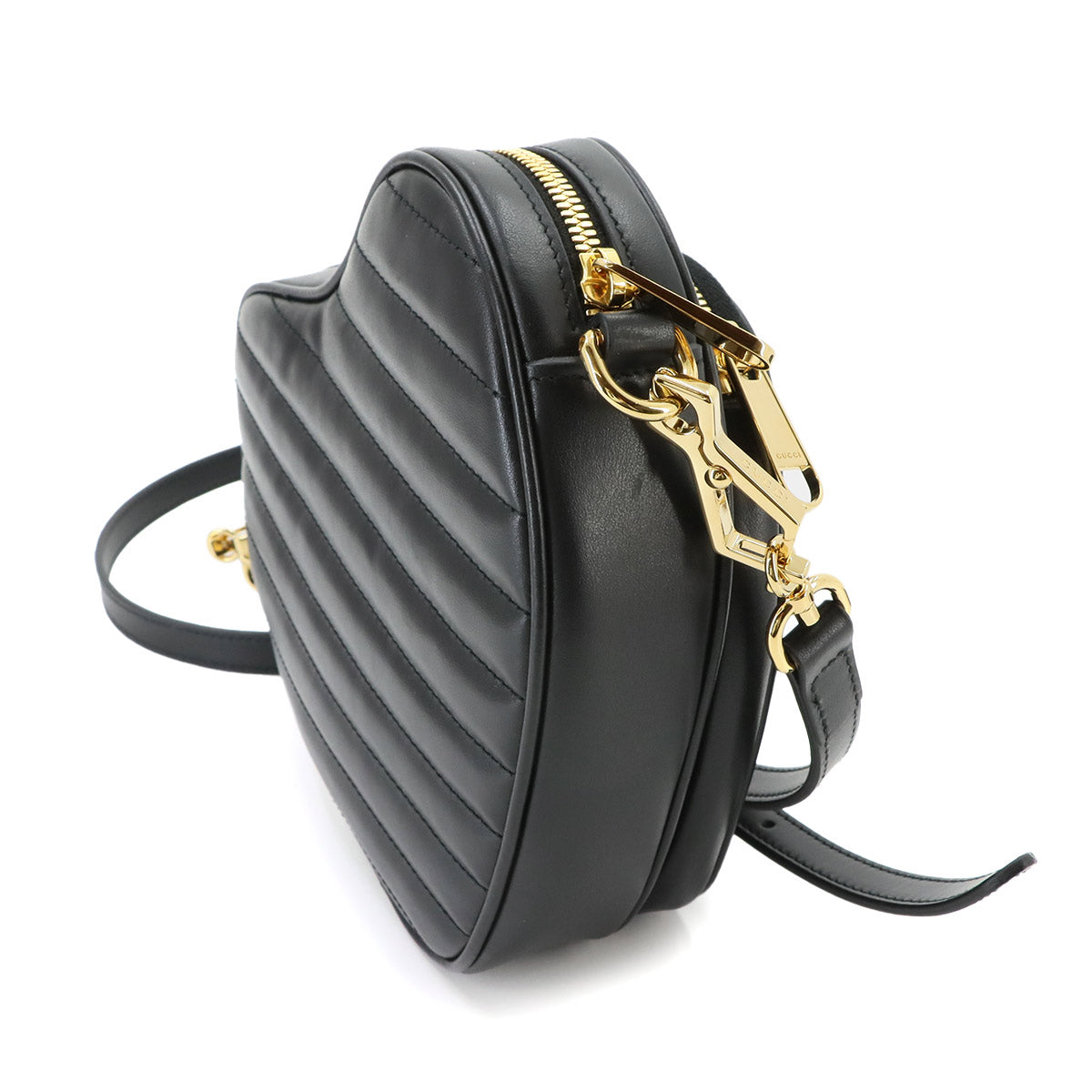 Interlocking G Heart Shoulder Bag Leather Black 751628 Purse