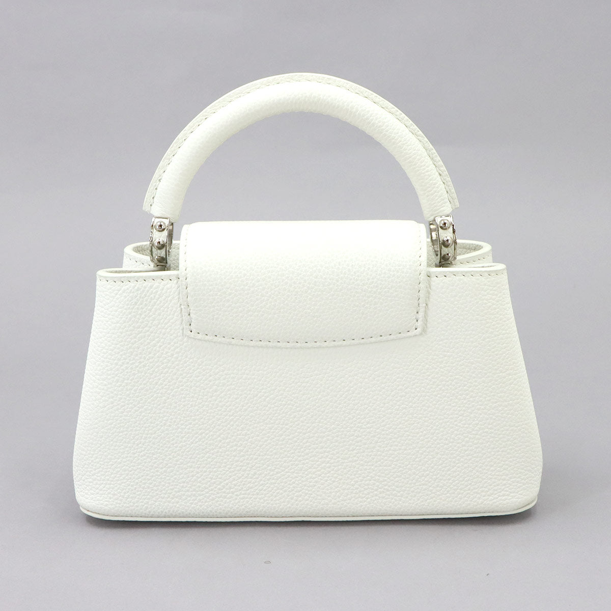 Capucines EW MM Hand Shoulder Bag Taurillon Leather