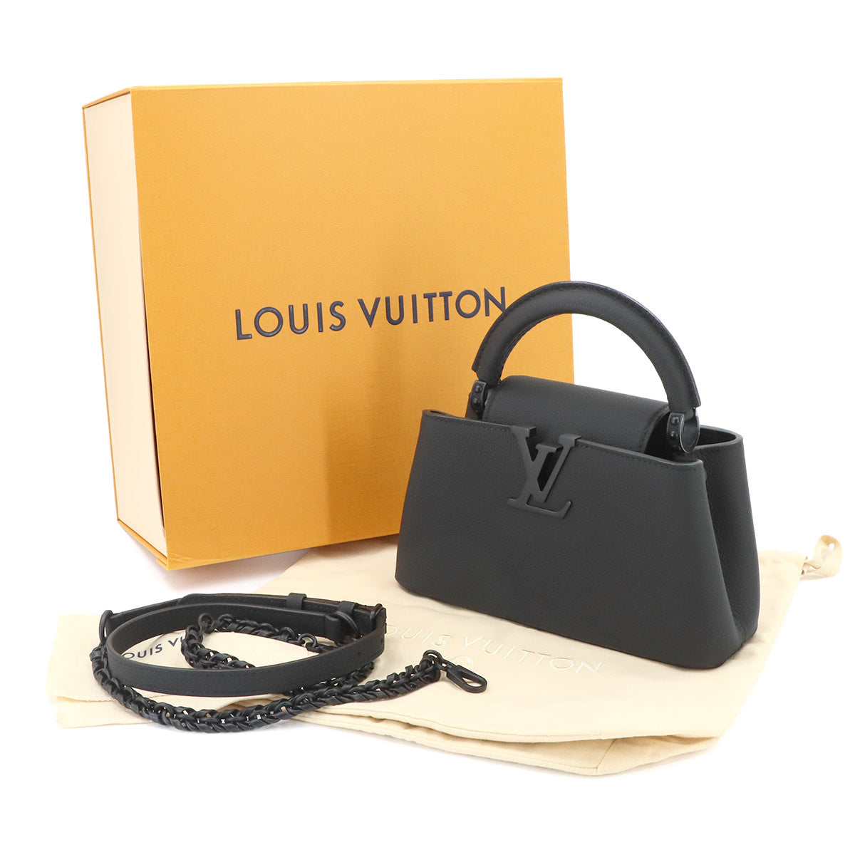 Capucines EW MM Hand Shoulder Bag Taurillon Leather Black
