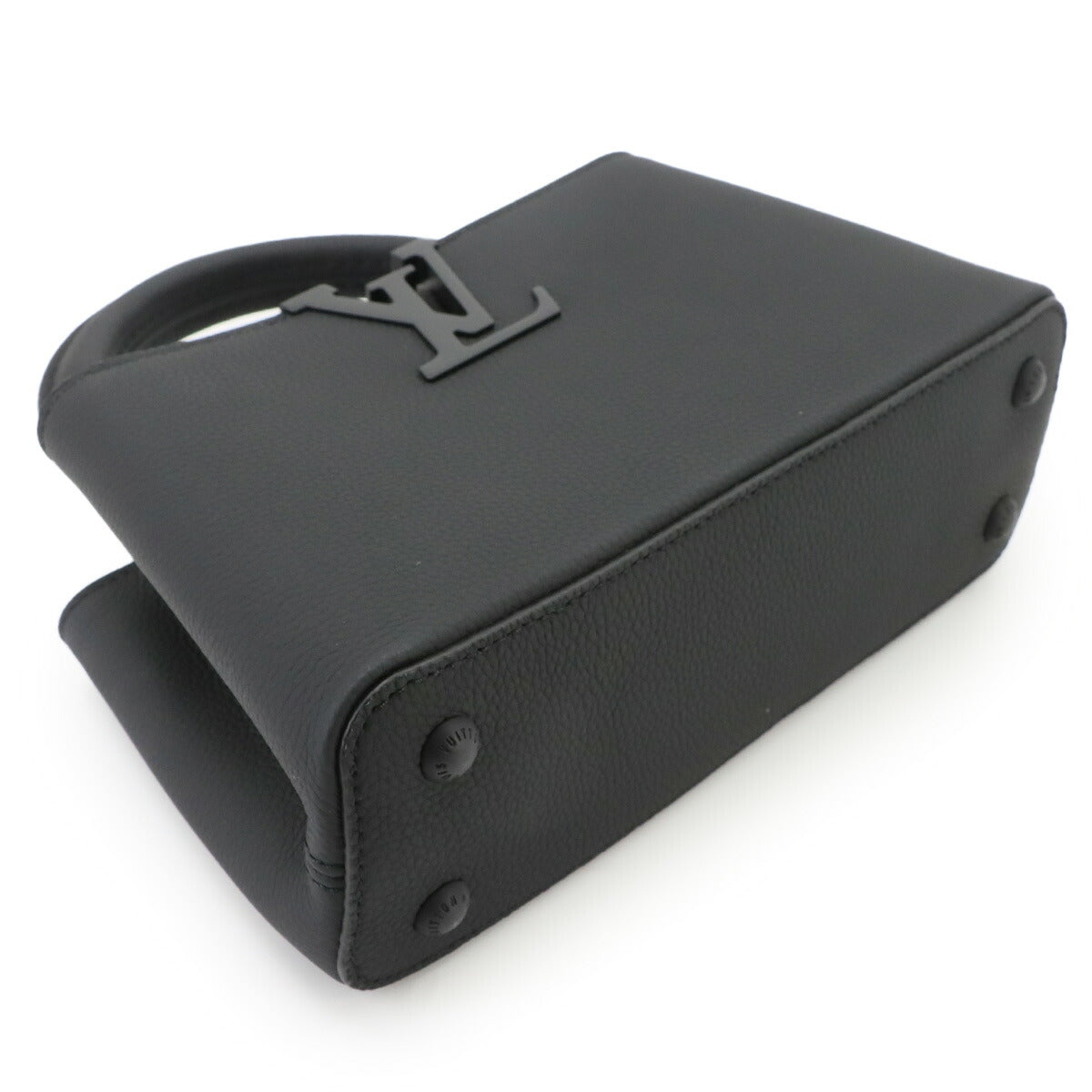 Capucines EW MM Hand Shoulder Bag Taurillon Leather Black