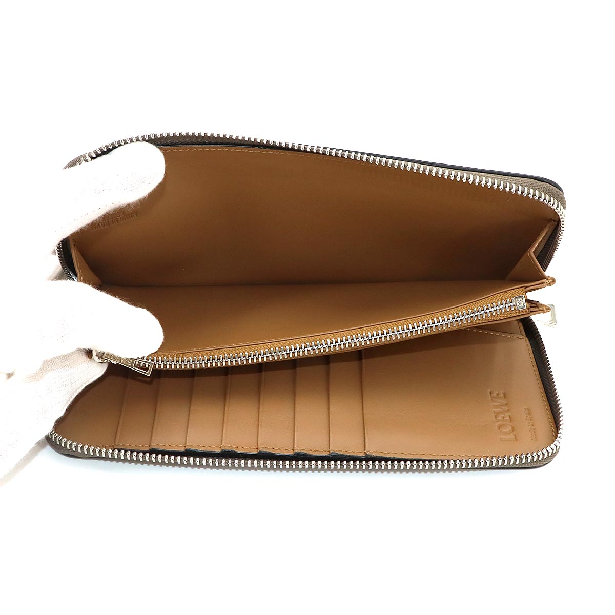 Zipped Around Long Wallet Leather Brown Anagram Purse