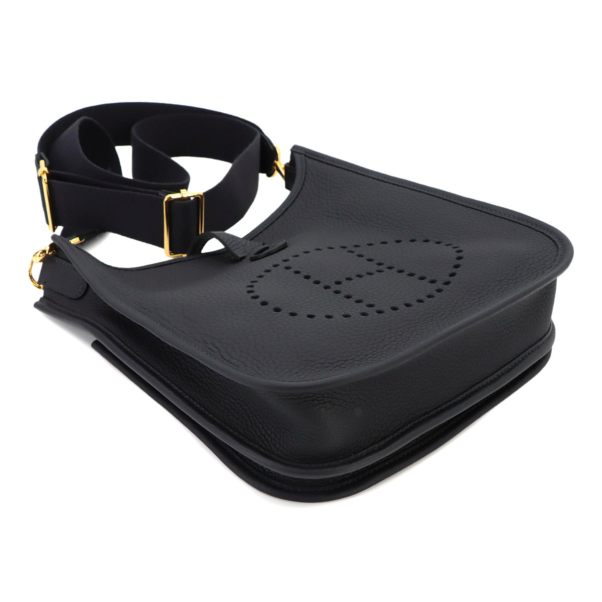 Evelyne3 23 Shoulder Bag Taurillon Clemence Black