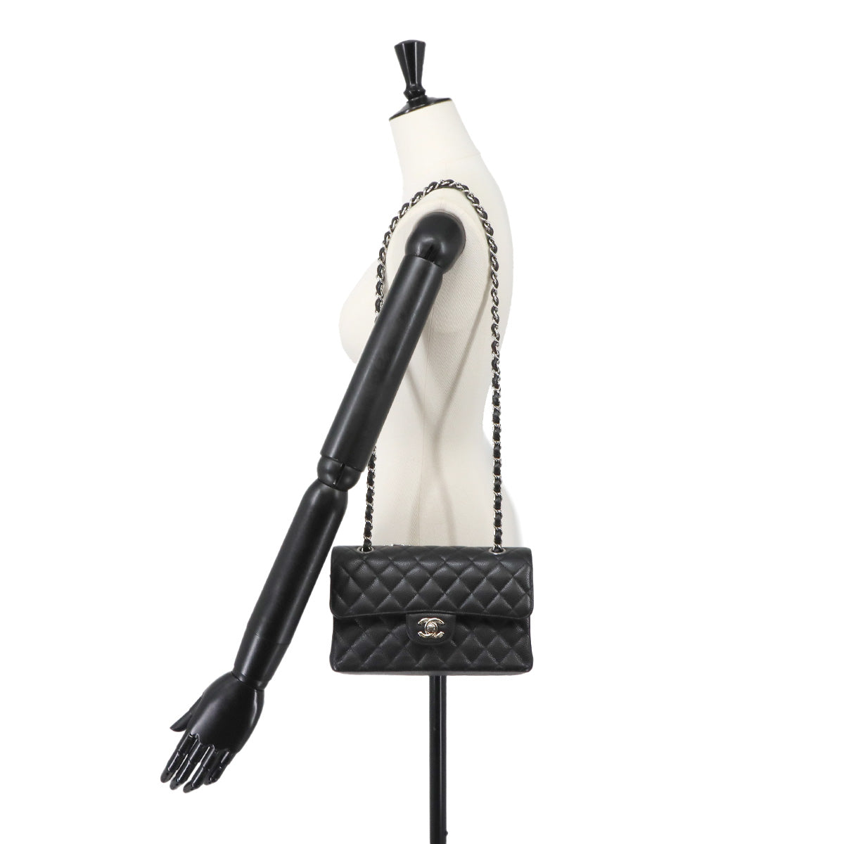 Matelasse 23 Chain Shoulder Bag Leather Black A01113
