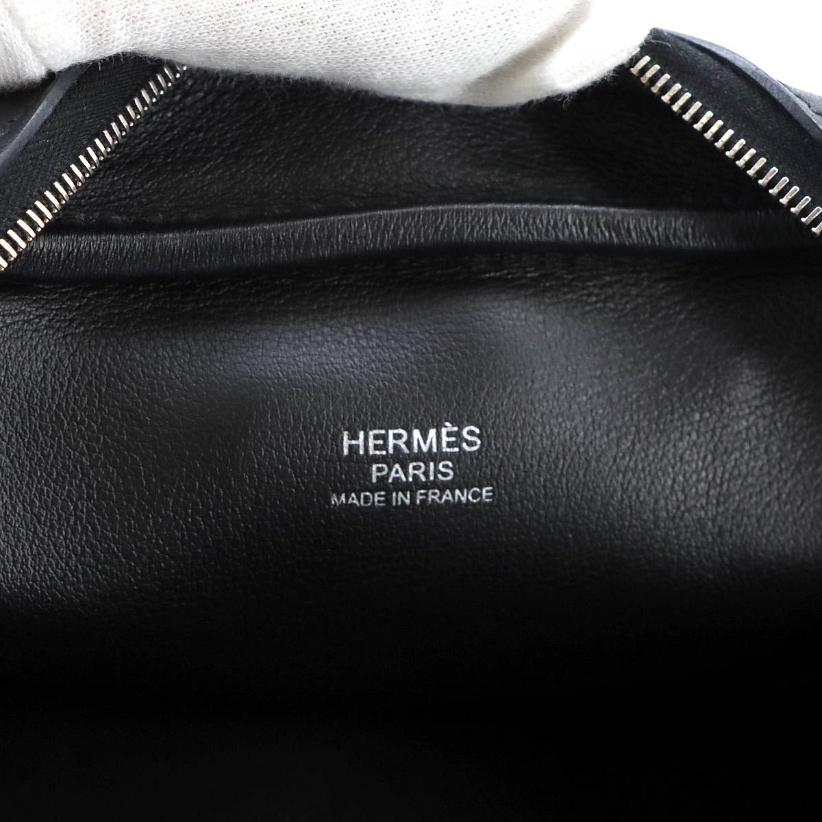 Mini Plume 20 Hand Bag Veau Swift Black Purse