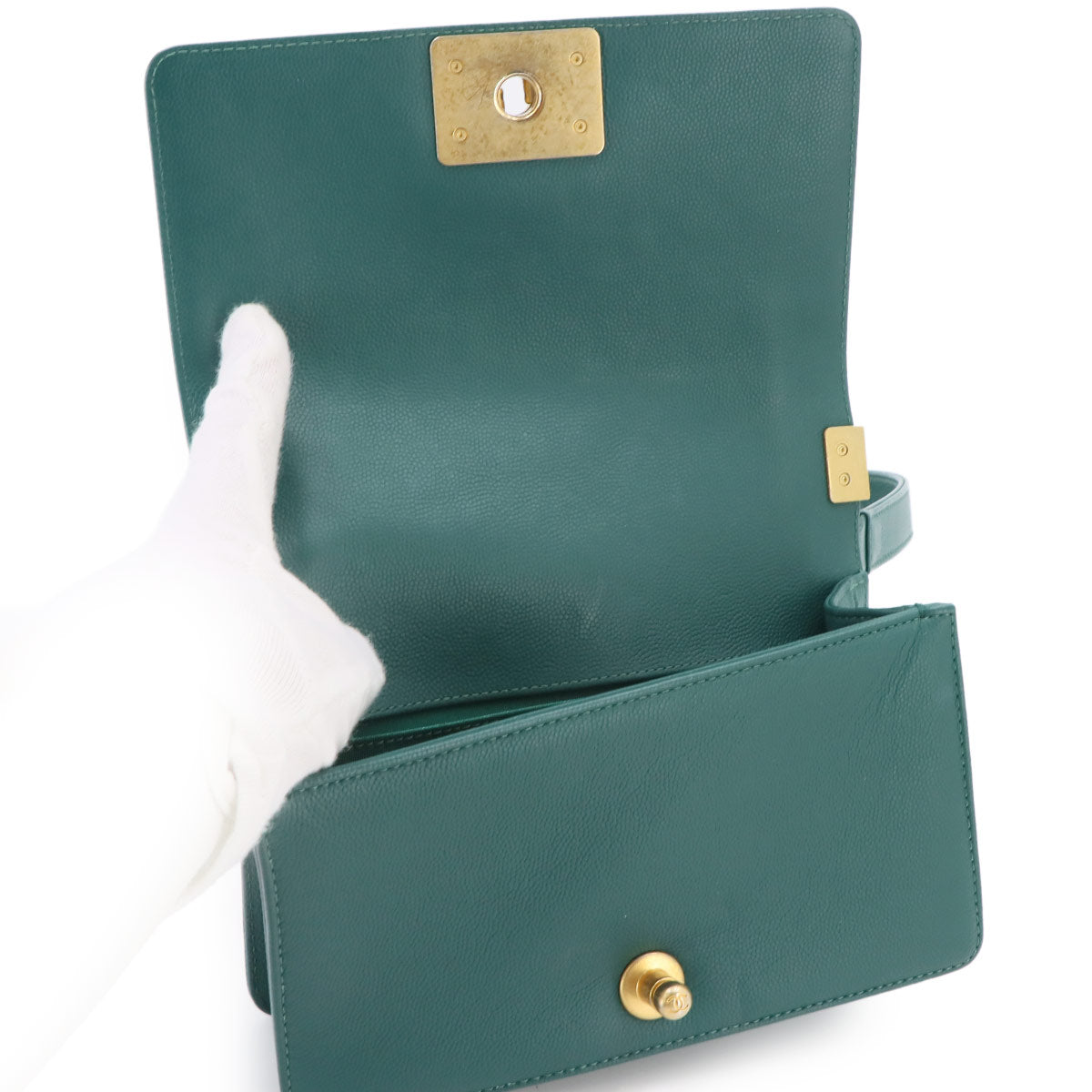 BOY CHANEL Small Chain Shoulder Bag Leather Green A67085